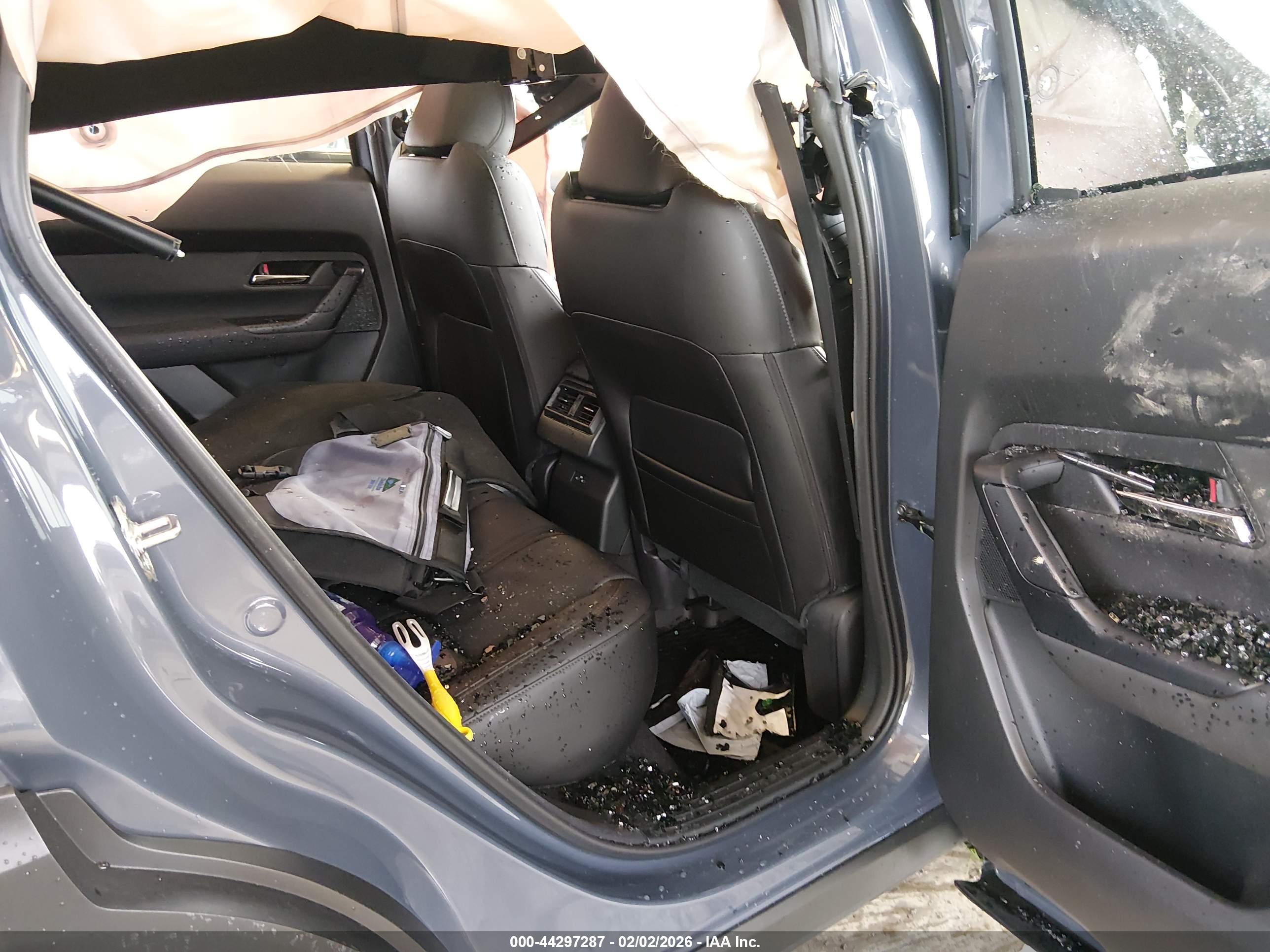 MAZDA CX-50 image 8