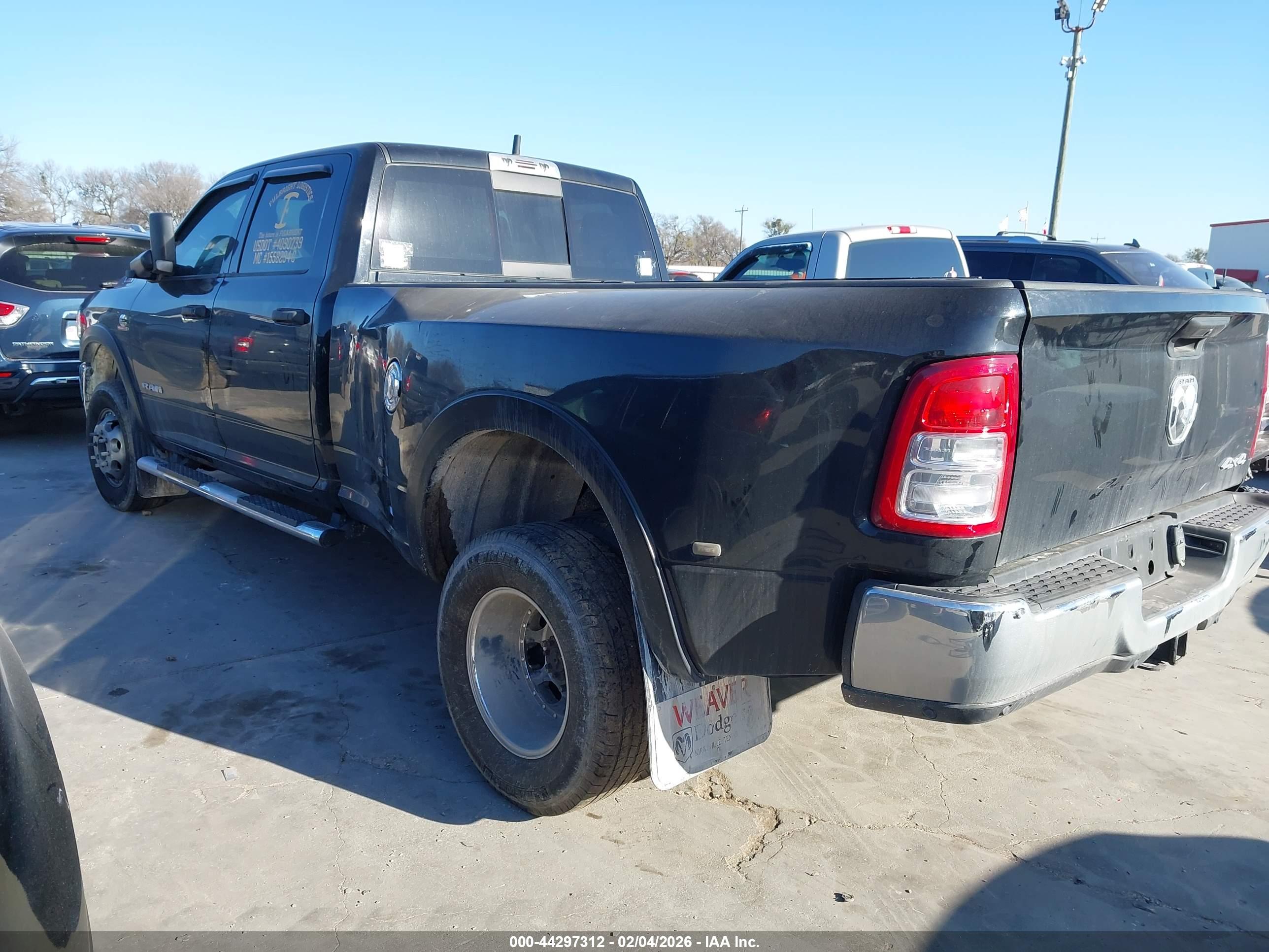 RAM 3500 image 3