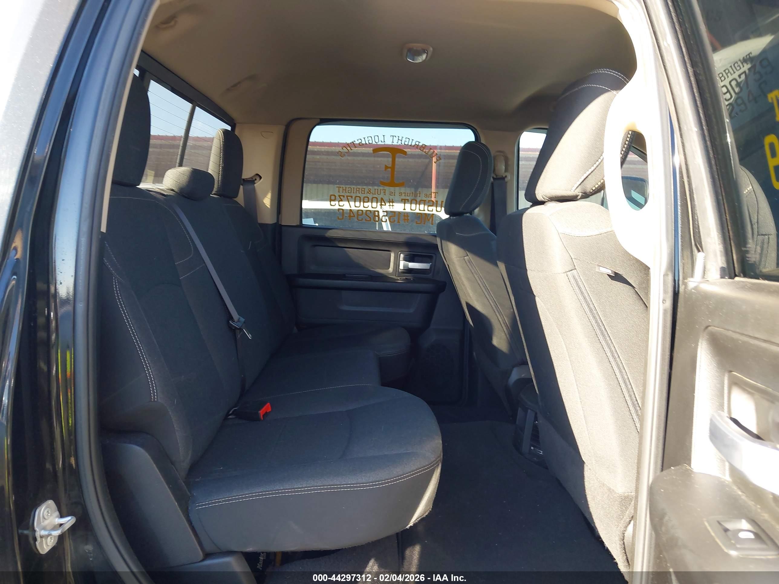 RAM 3500 image 8