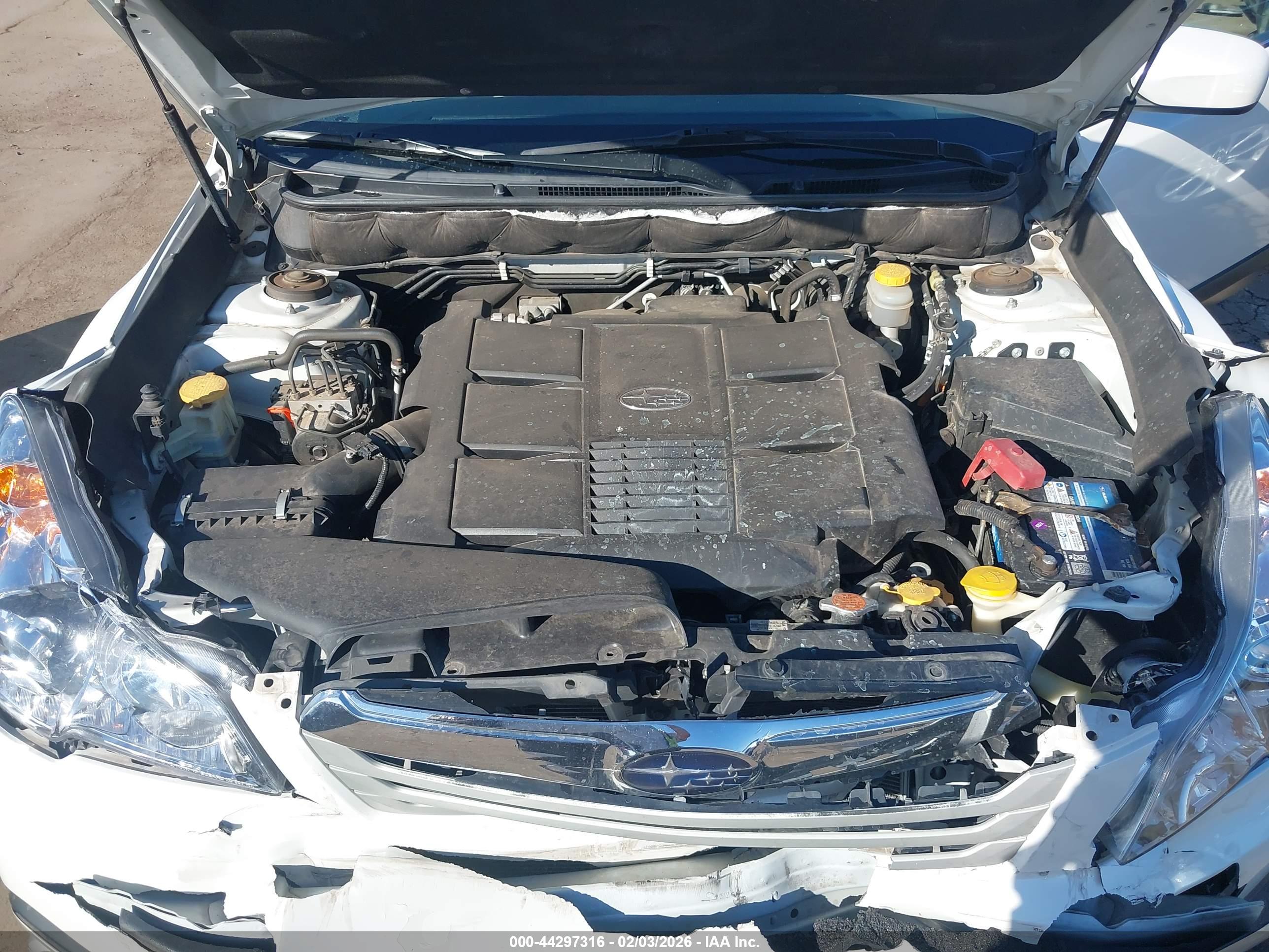 SUBARU OUTBACK image 10