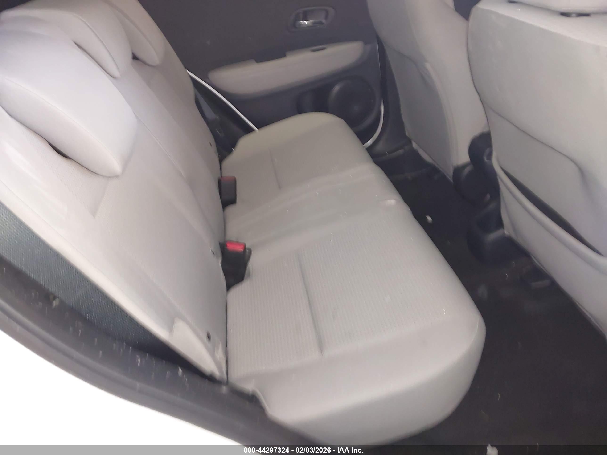 HONDA HR-V image 8