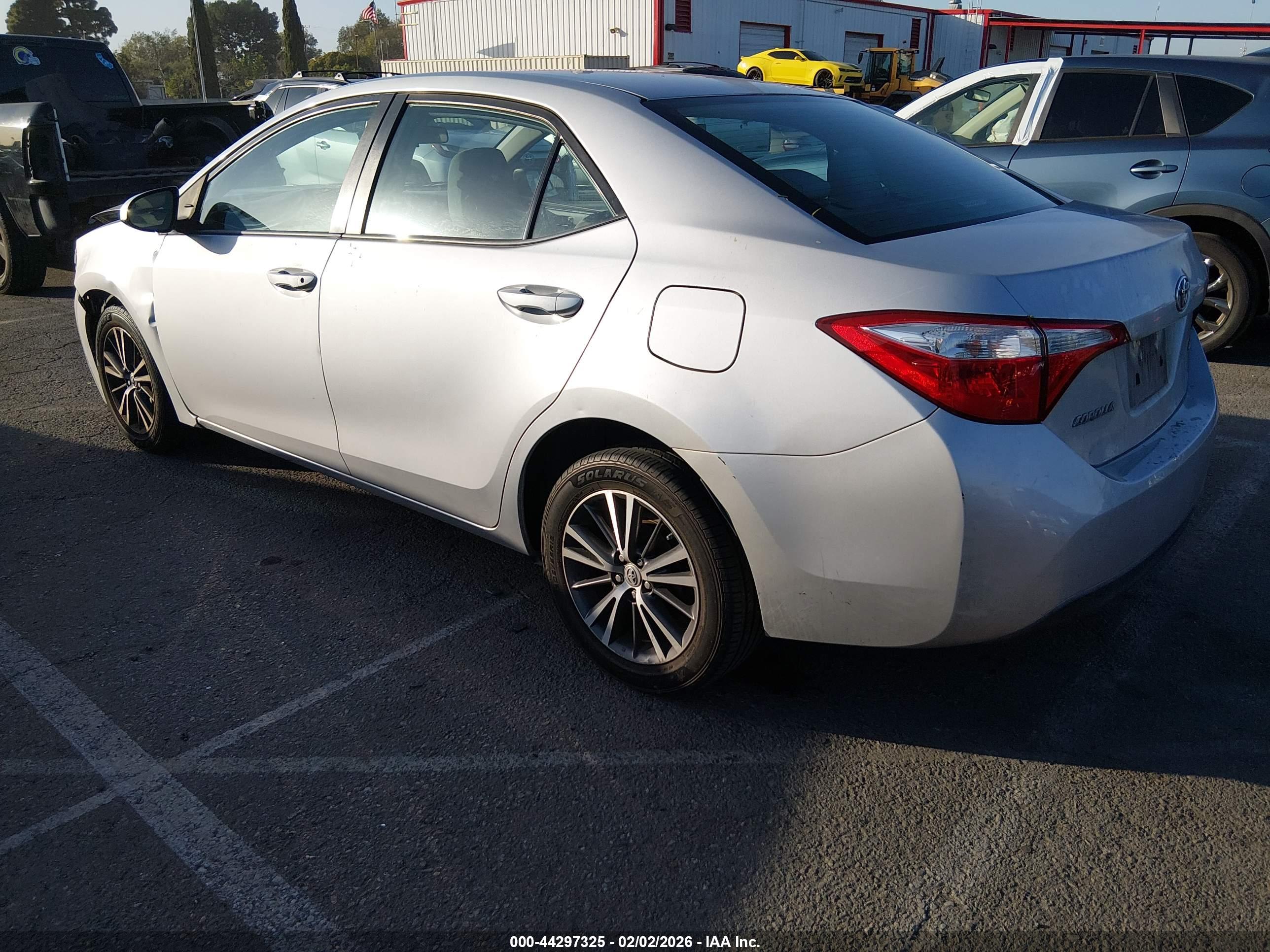 TOYOTA COROLLA image 3