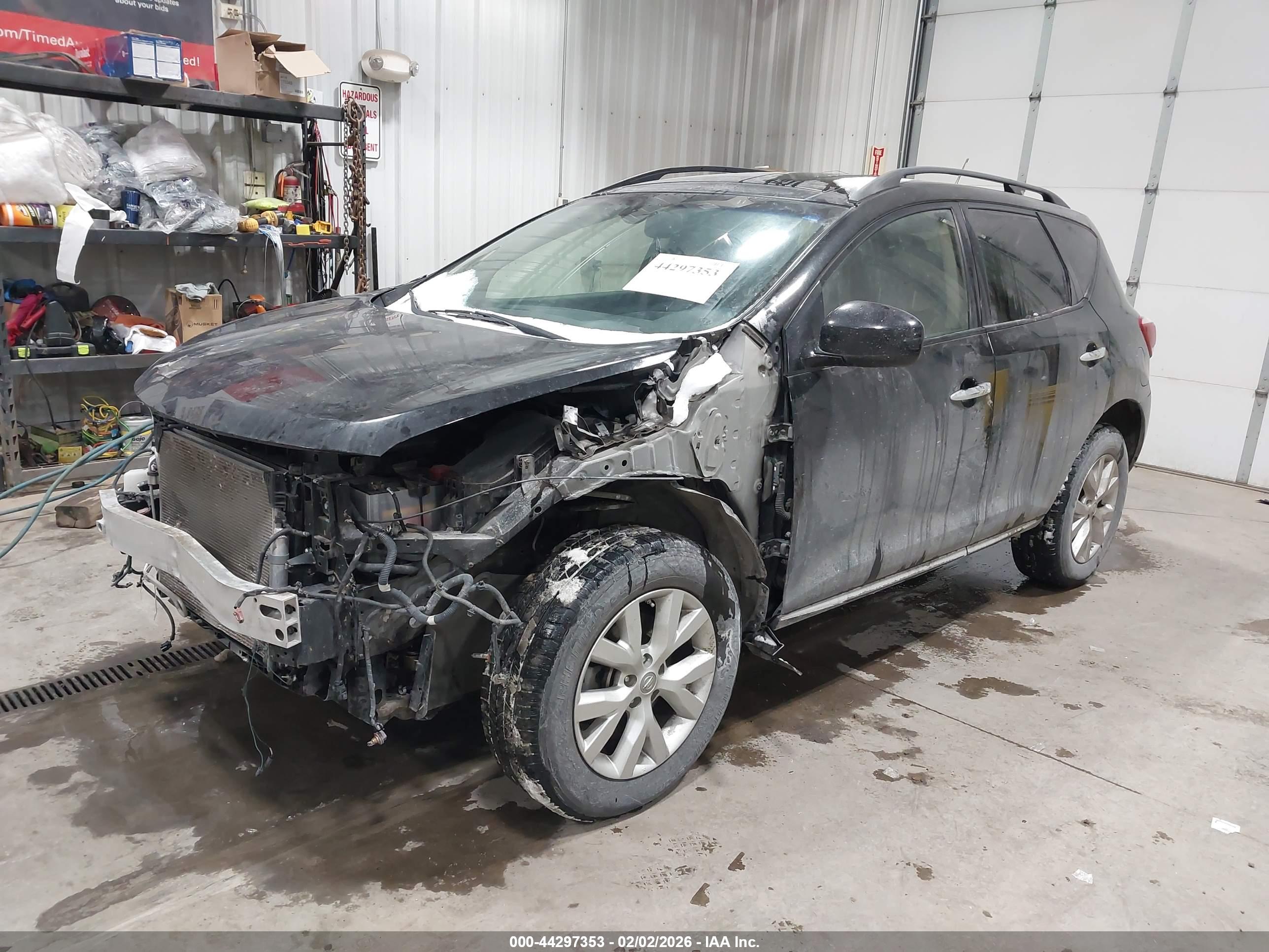 NISSAN MURANO image 2