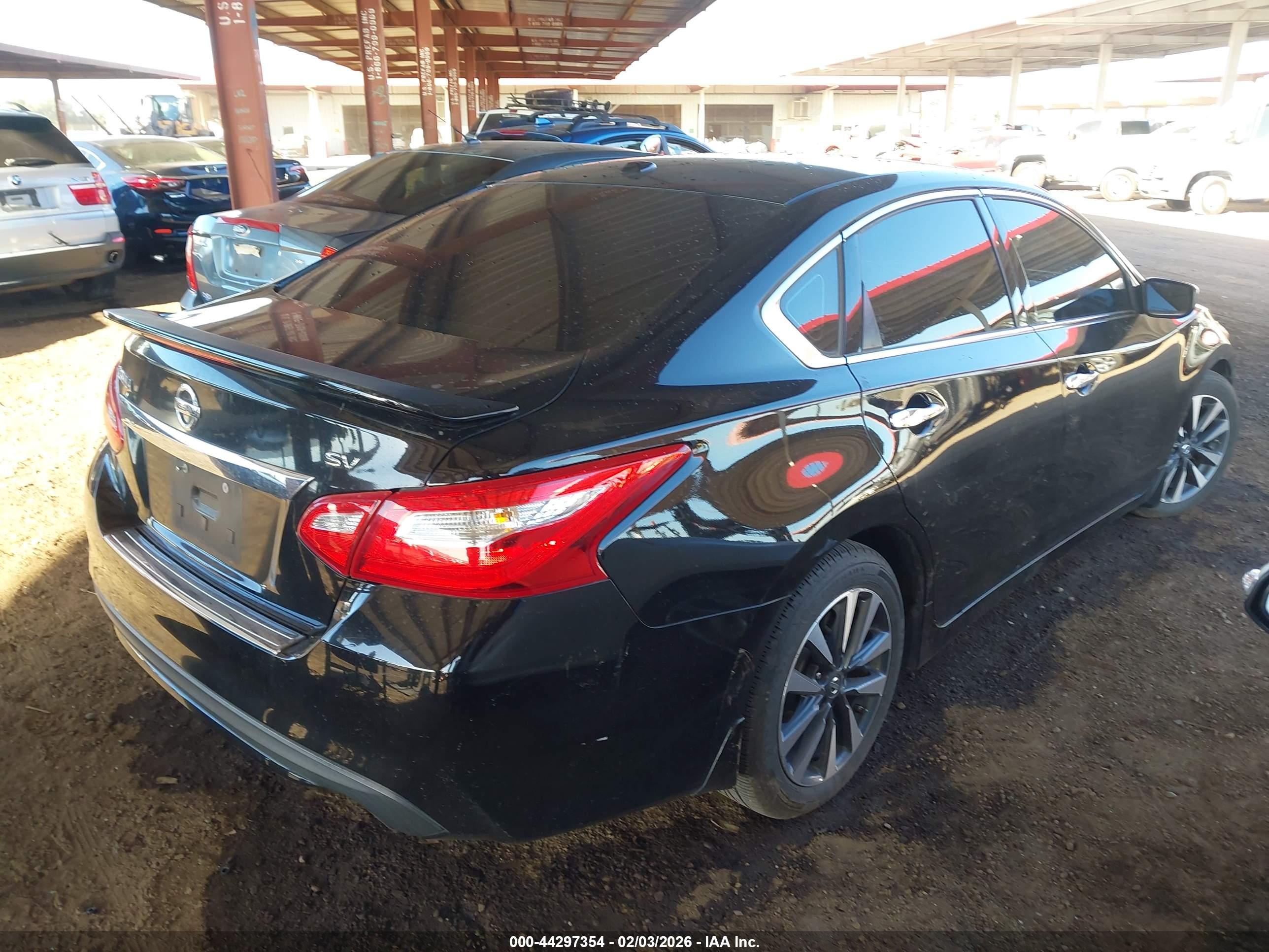 NISSAN ALTIMA image 4
