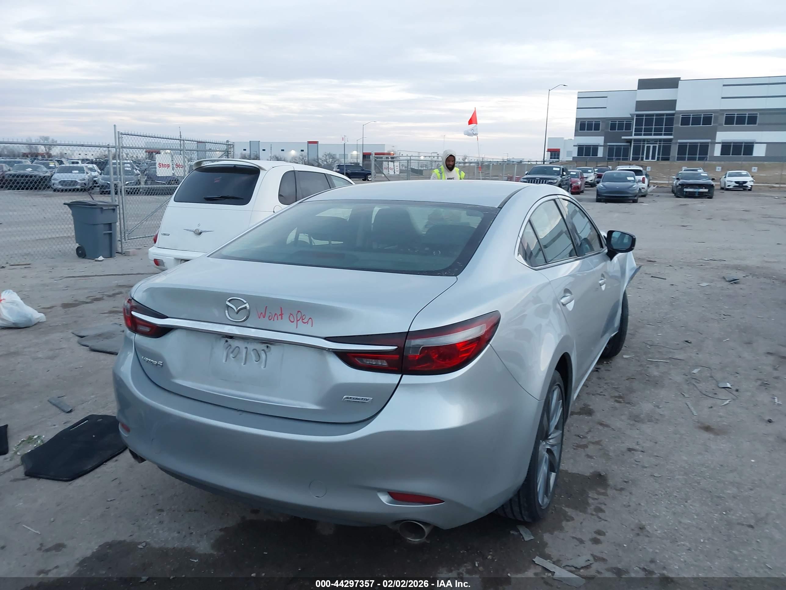 MAZDA MAZDA6 image 4