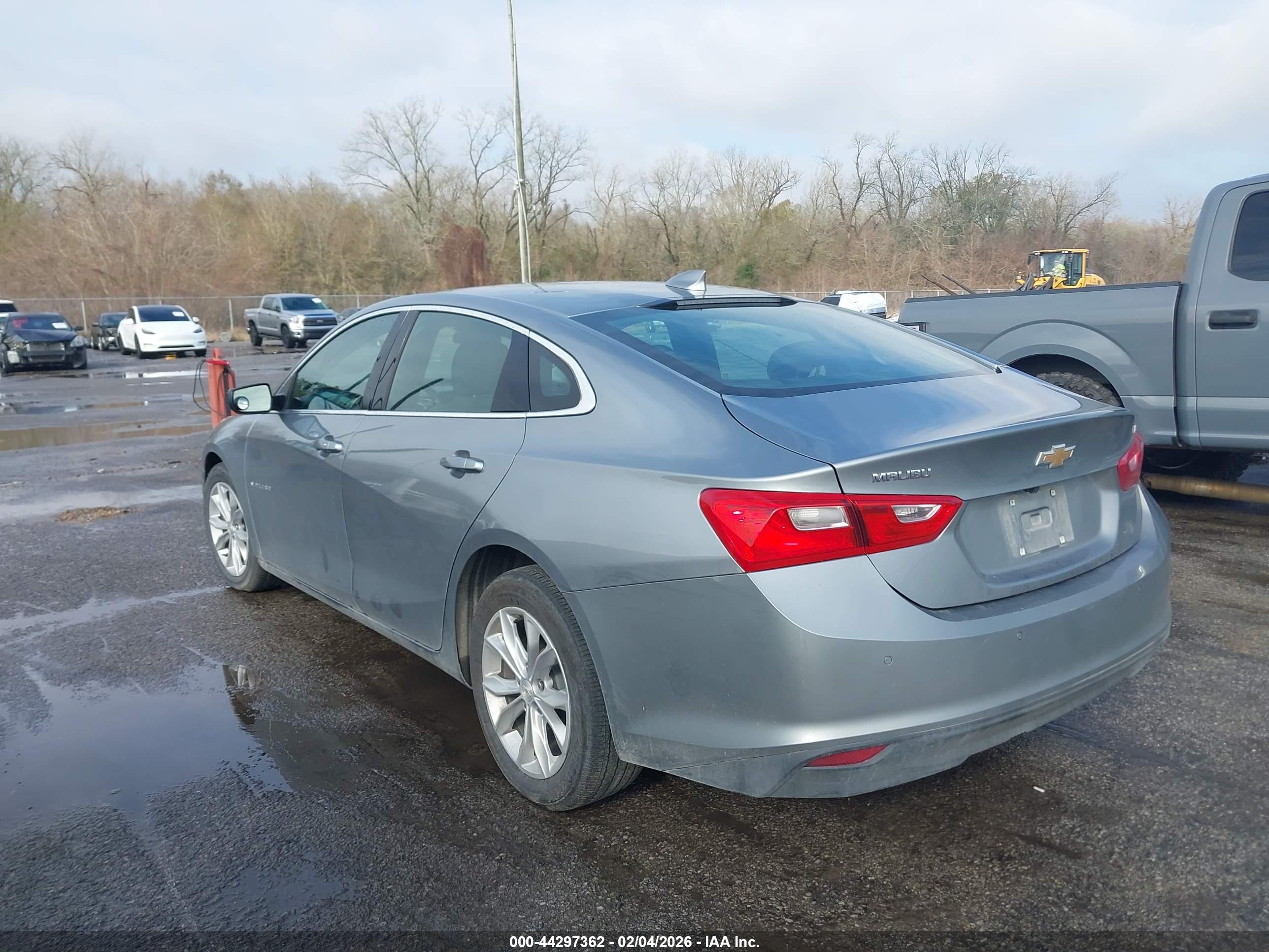 CHEVROLET MALIBU image 3