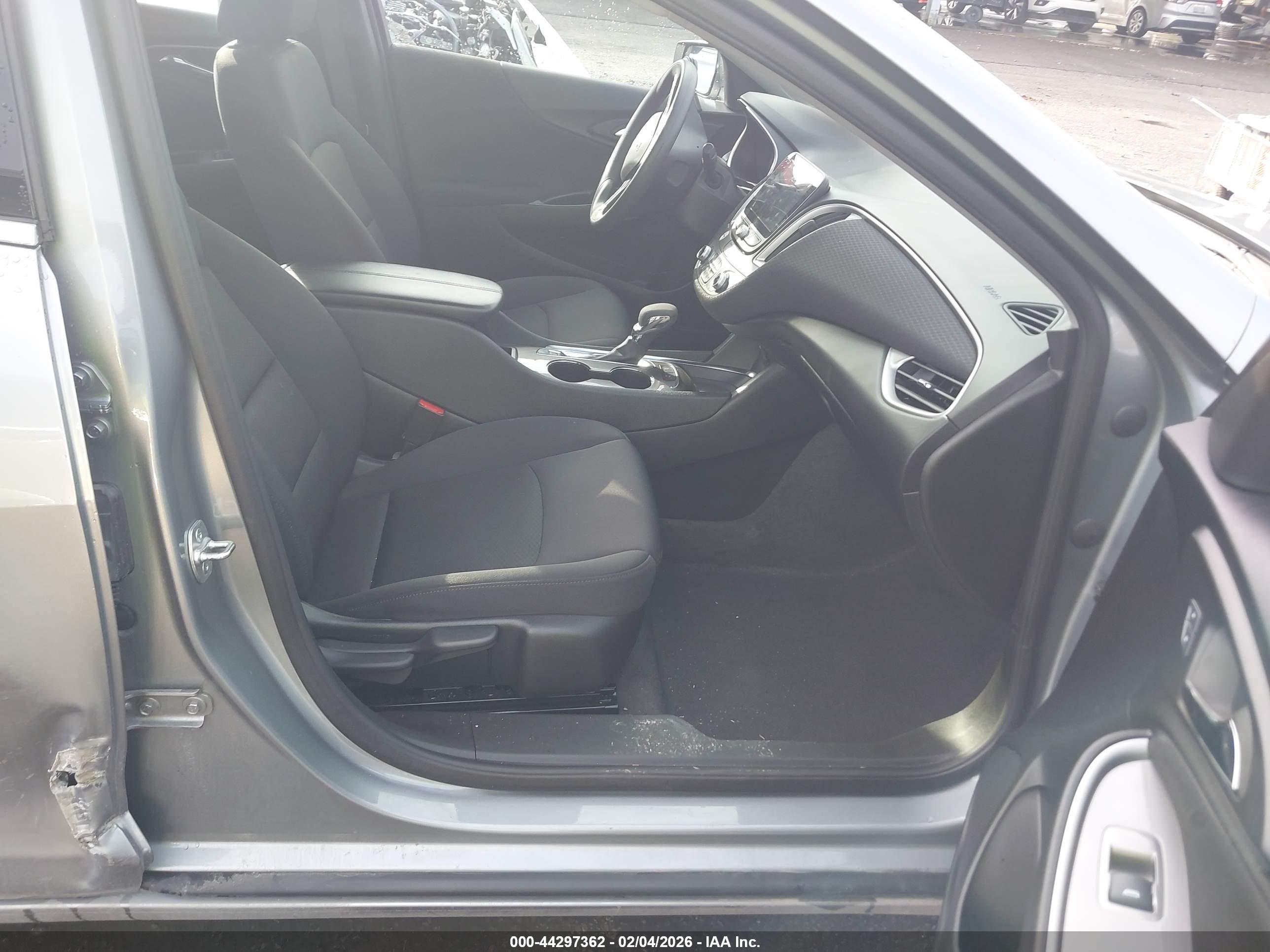 CHEVROLET MALIBU image 5
