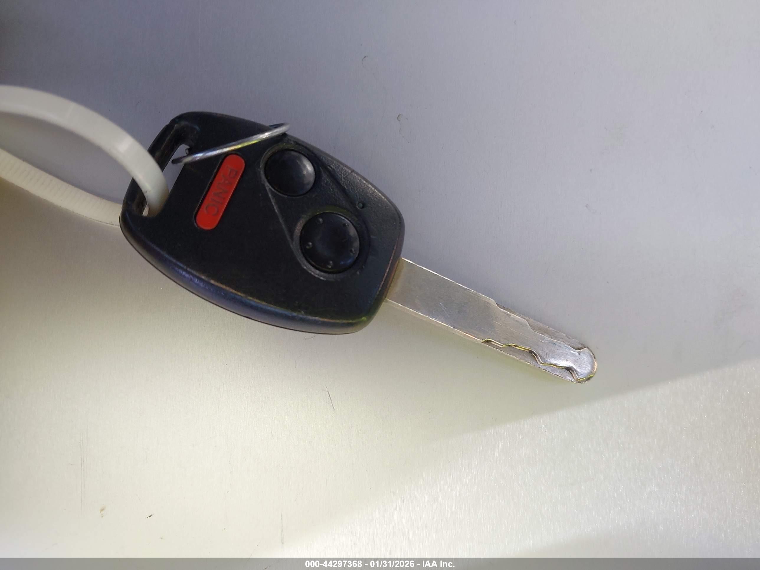 HONDA CR-V image 11