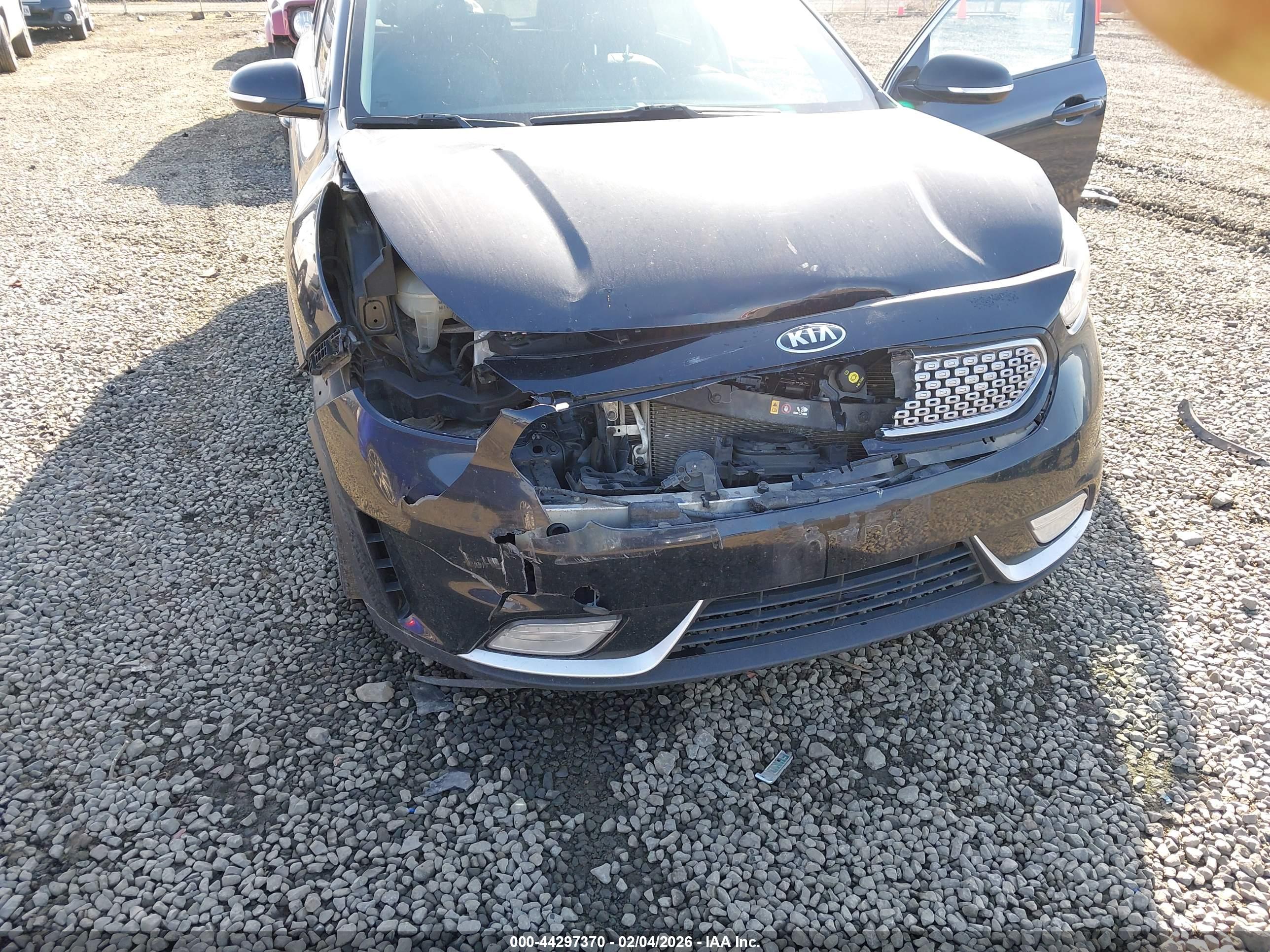 KIA NIRO image 6