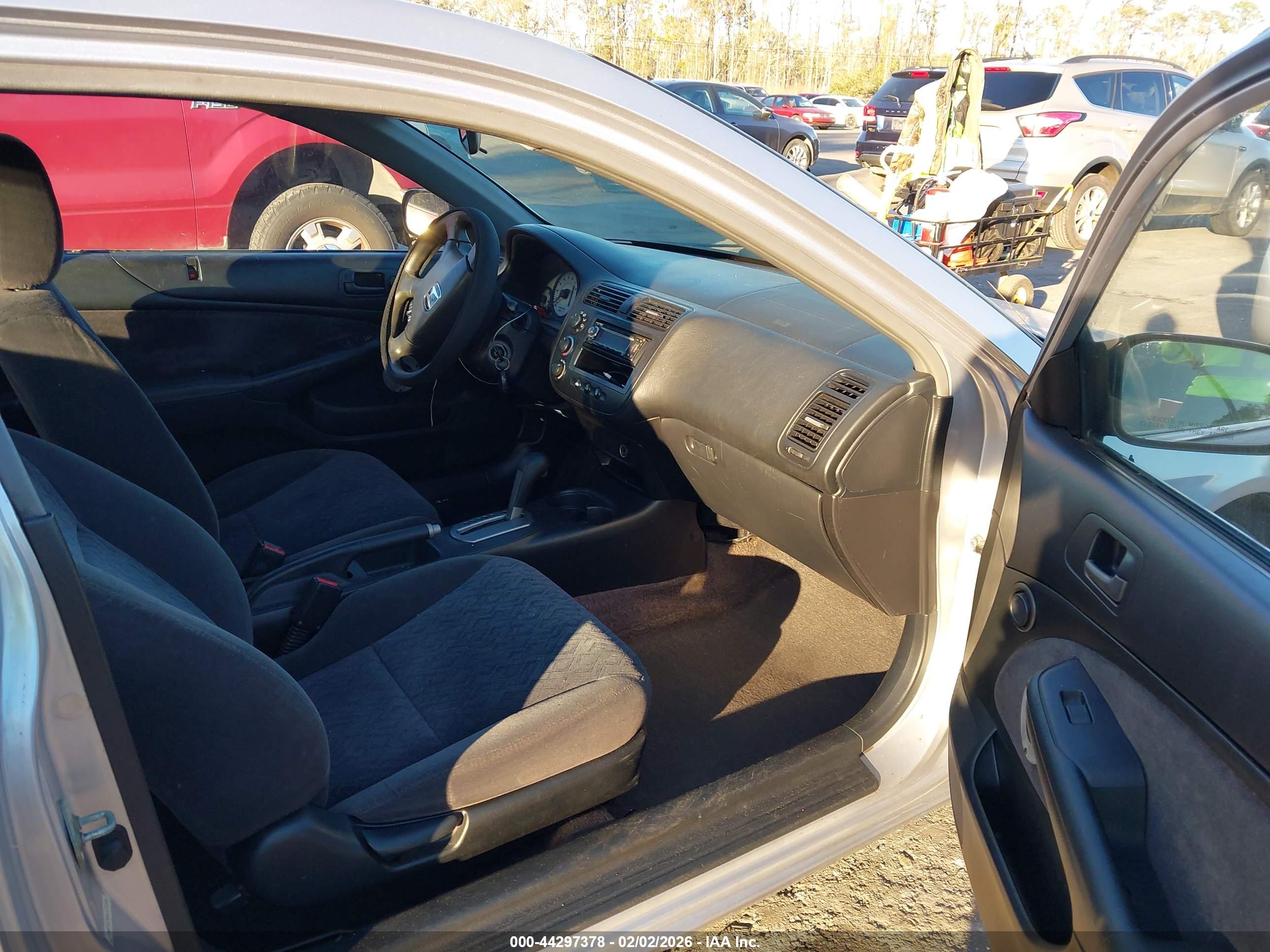 HONDA CIVIC image 5