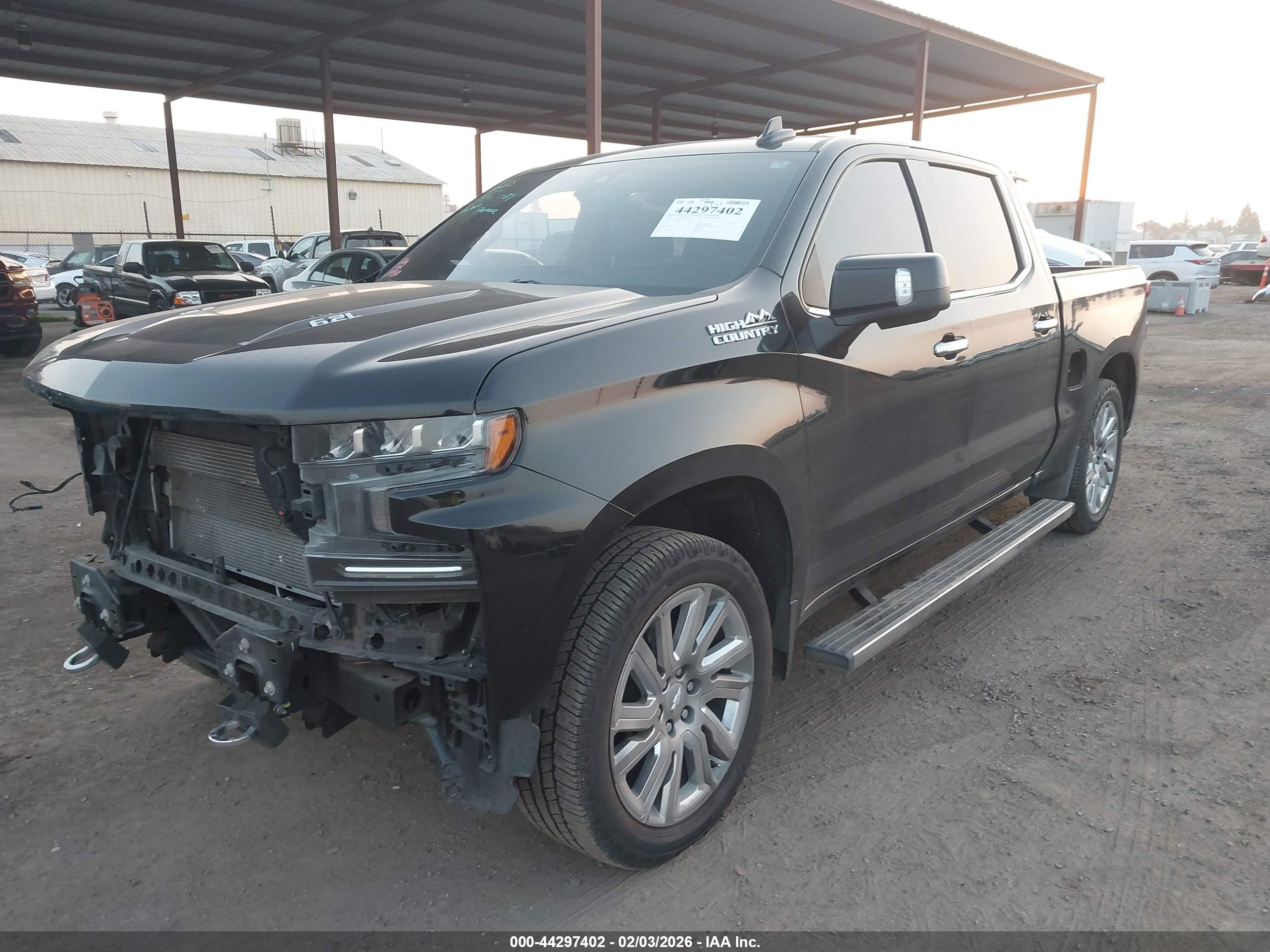CHEVROLET SILVERADO image 2