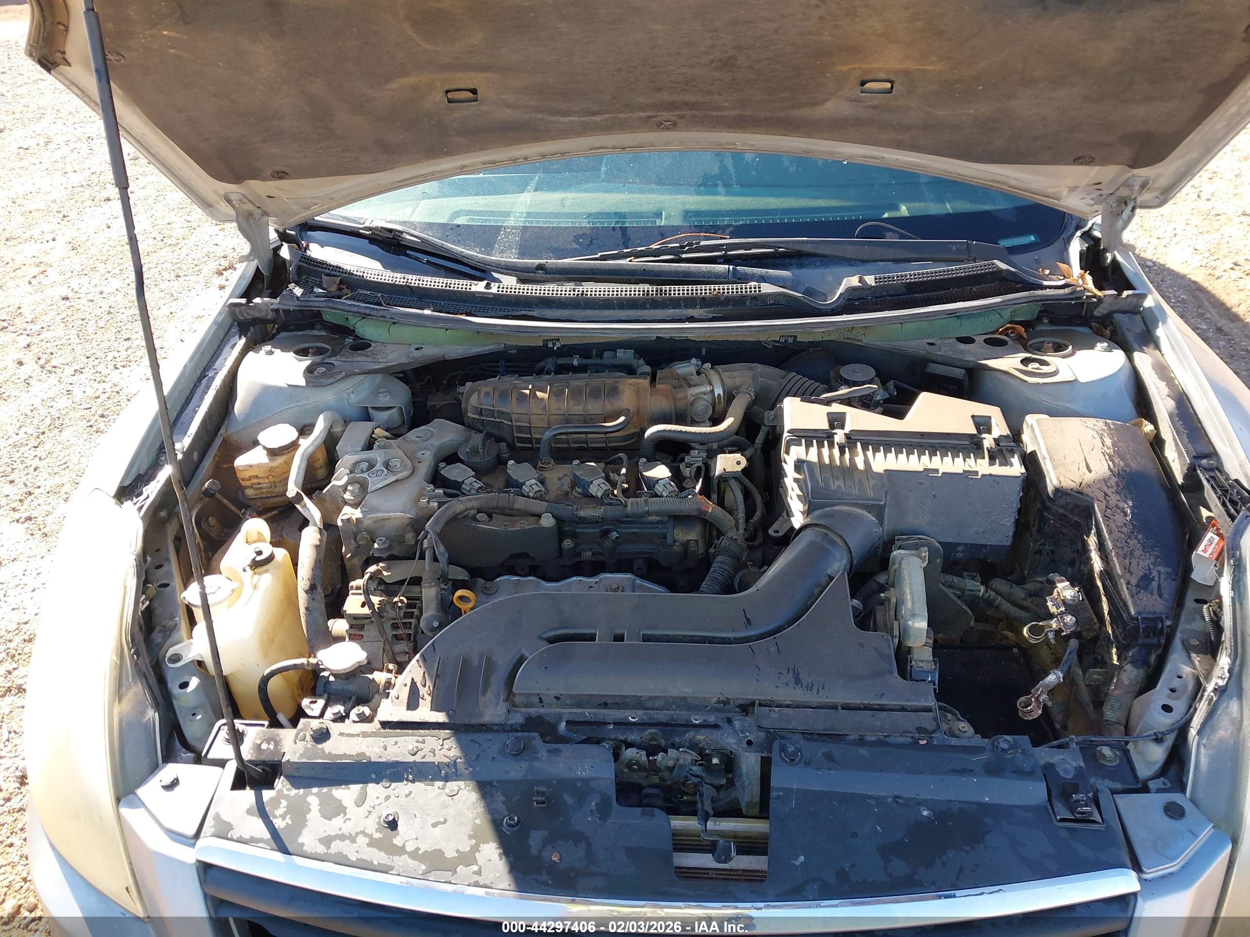 NISSAN ALTIMA image 10
