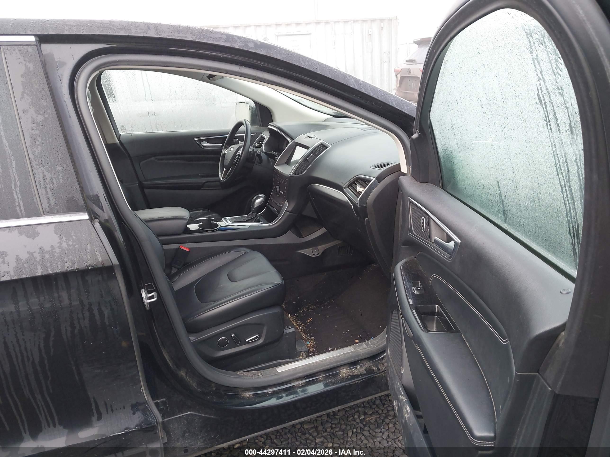FORD EDGE image 5