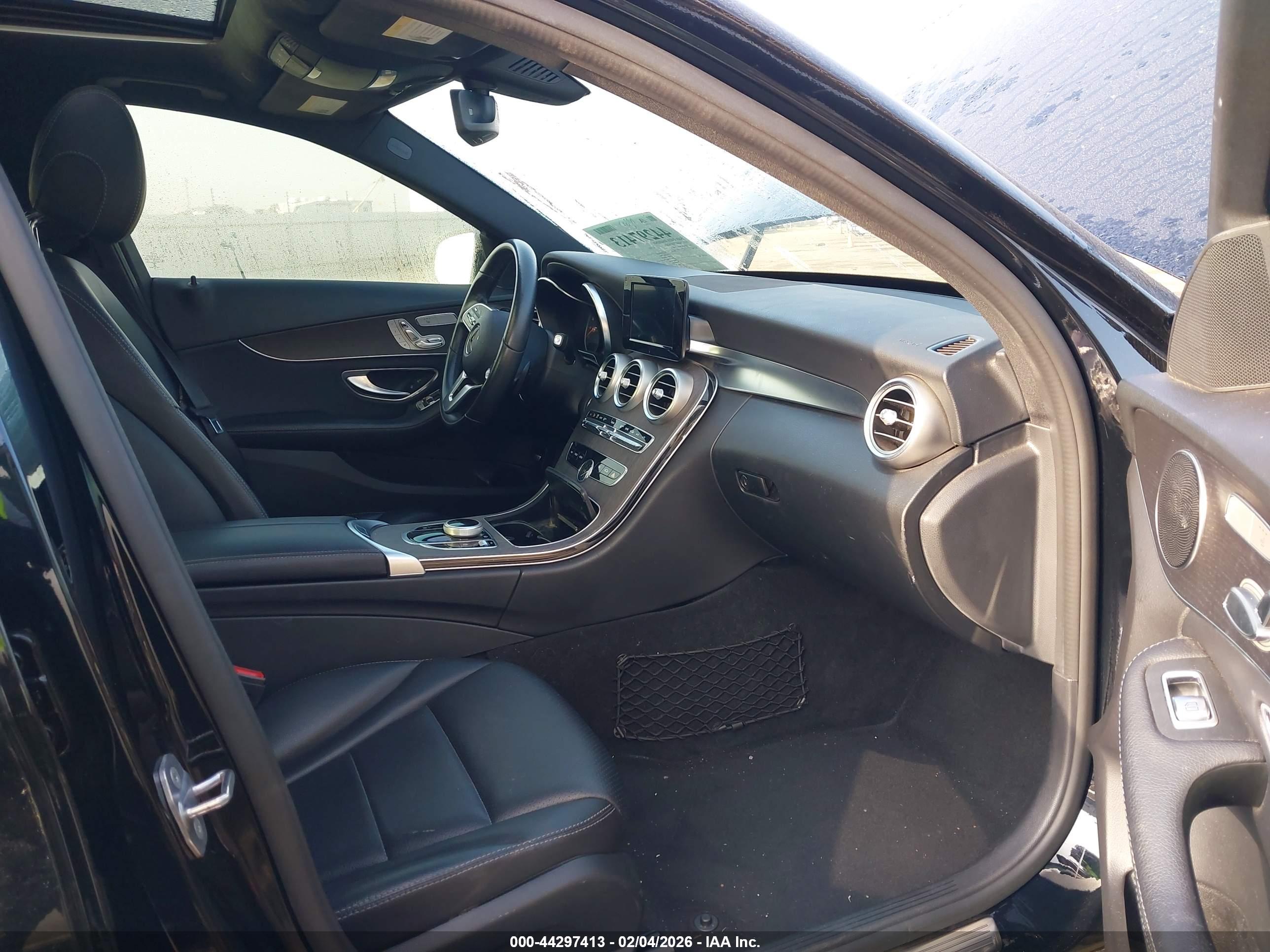 MERCEDES-BENZ C image 5