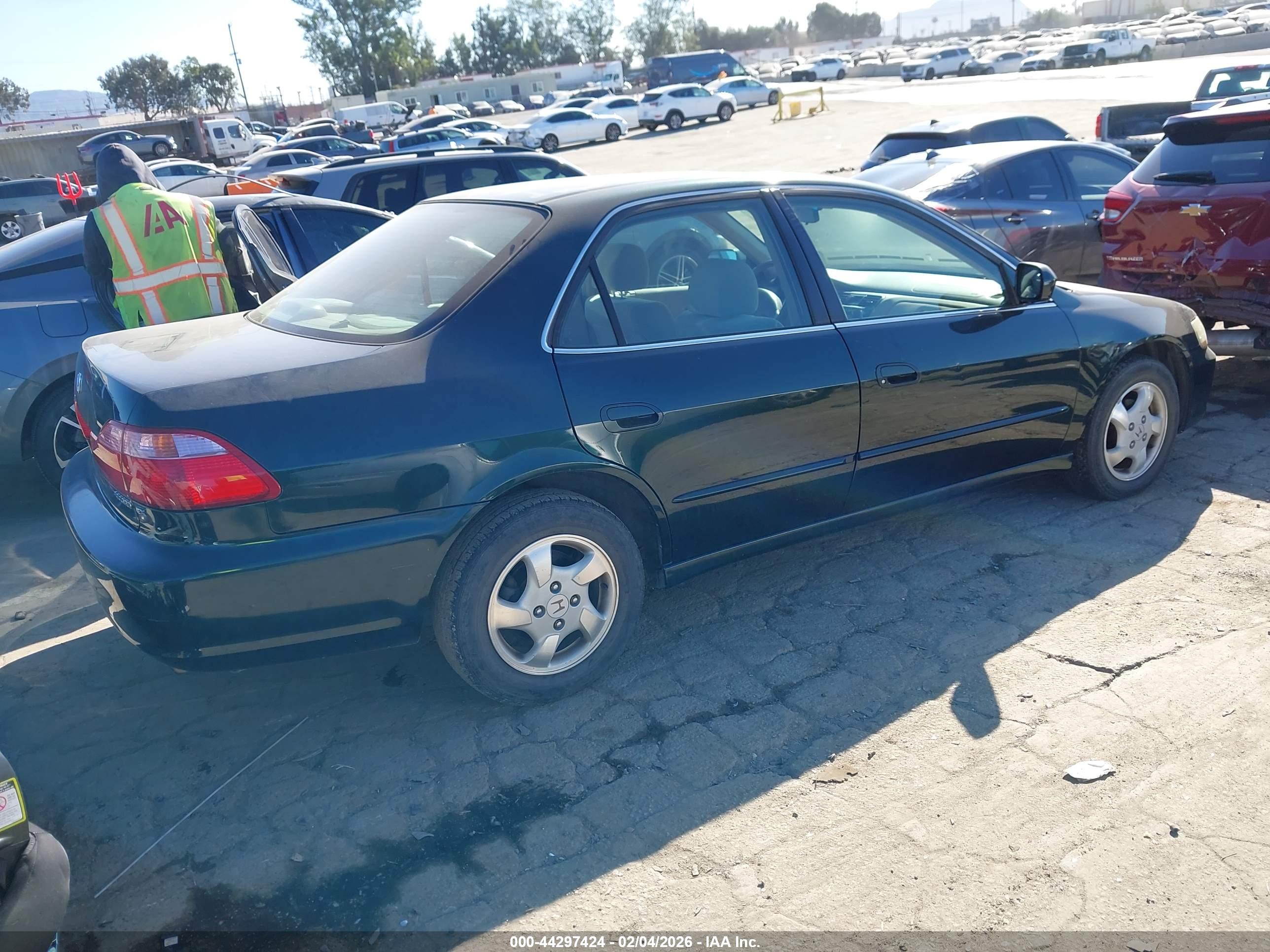 HONDA ACCORD image 4