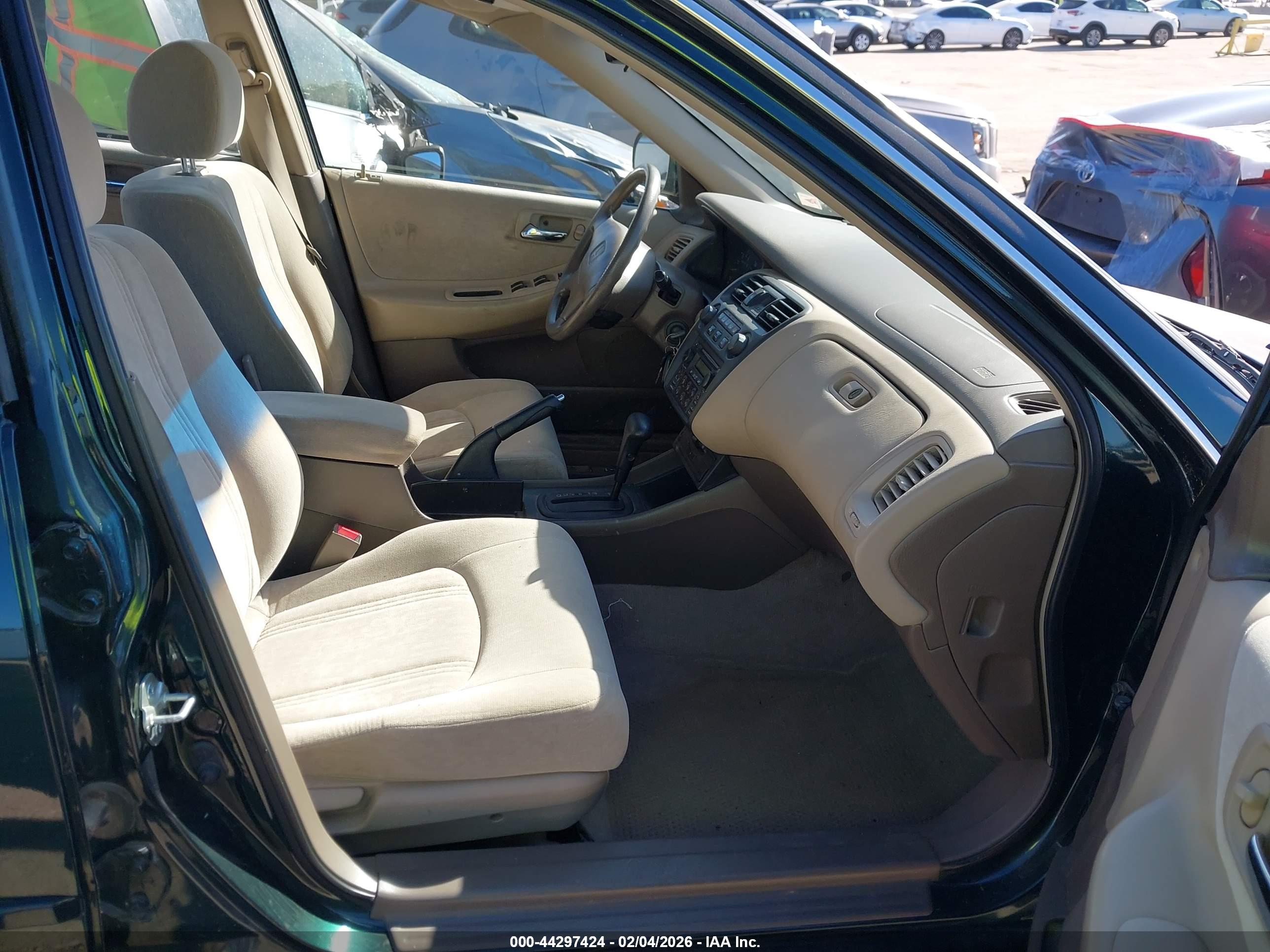 HONDA ACCORD image 5