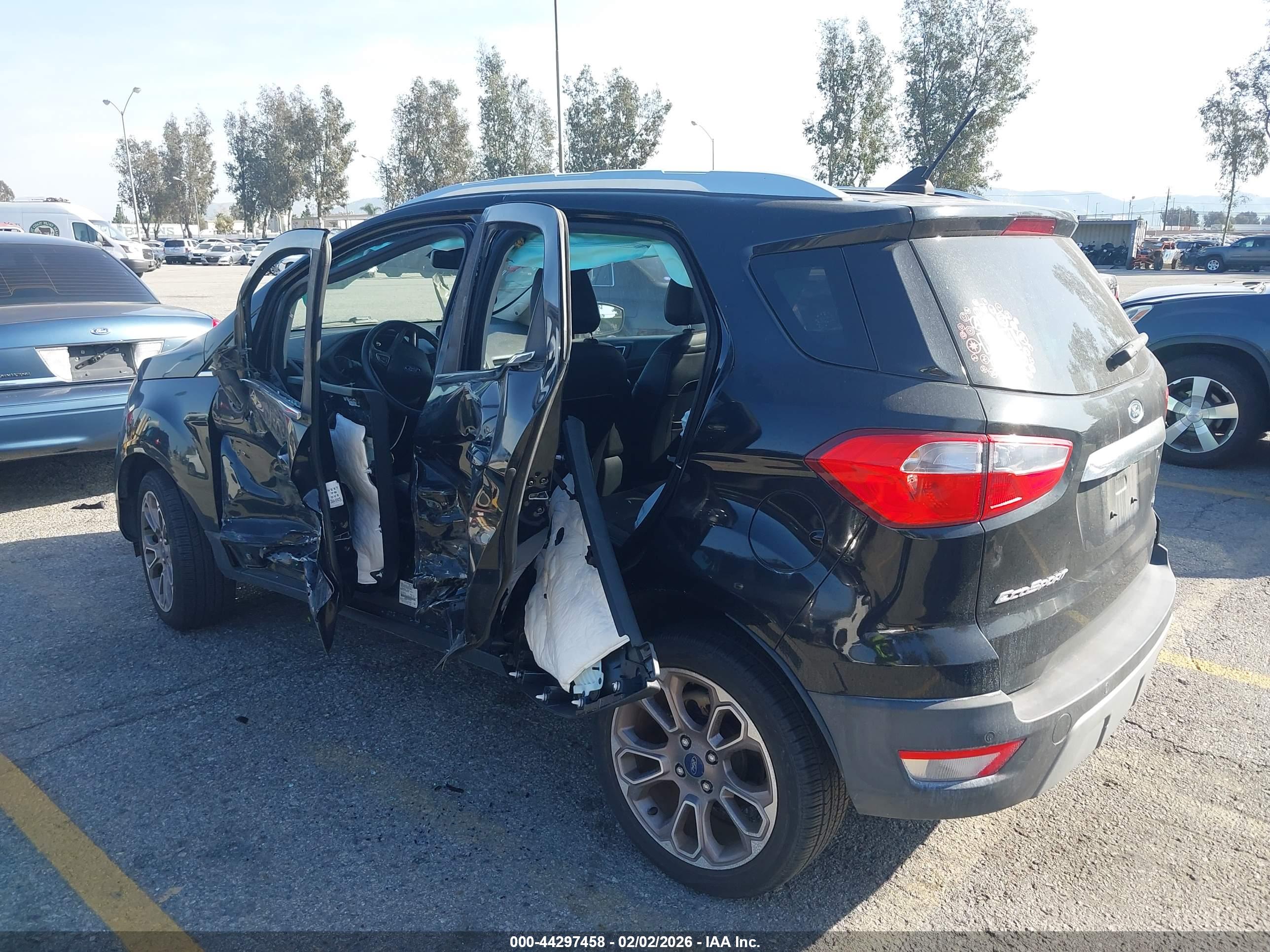 FORD ECOSPORT image 3