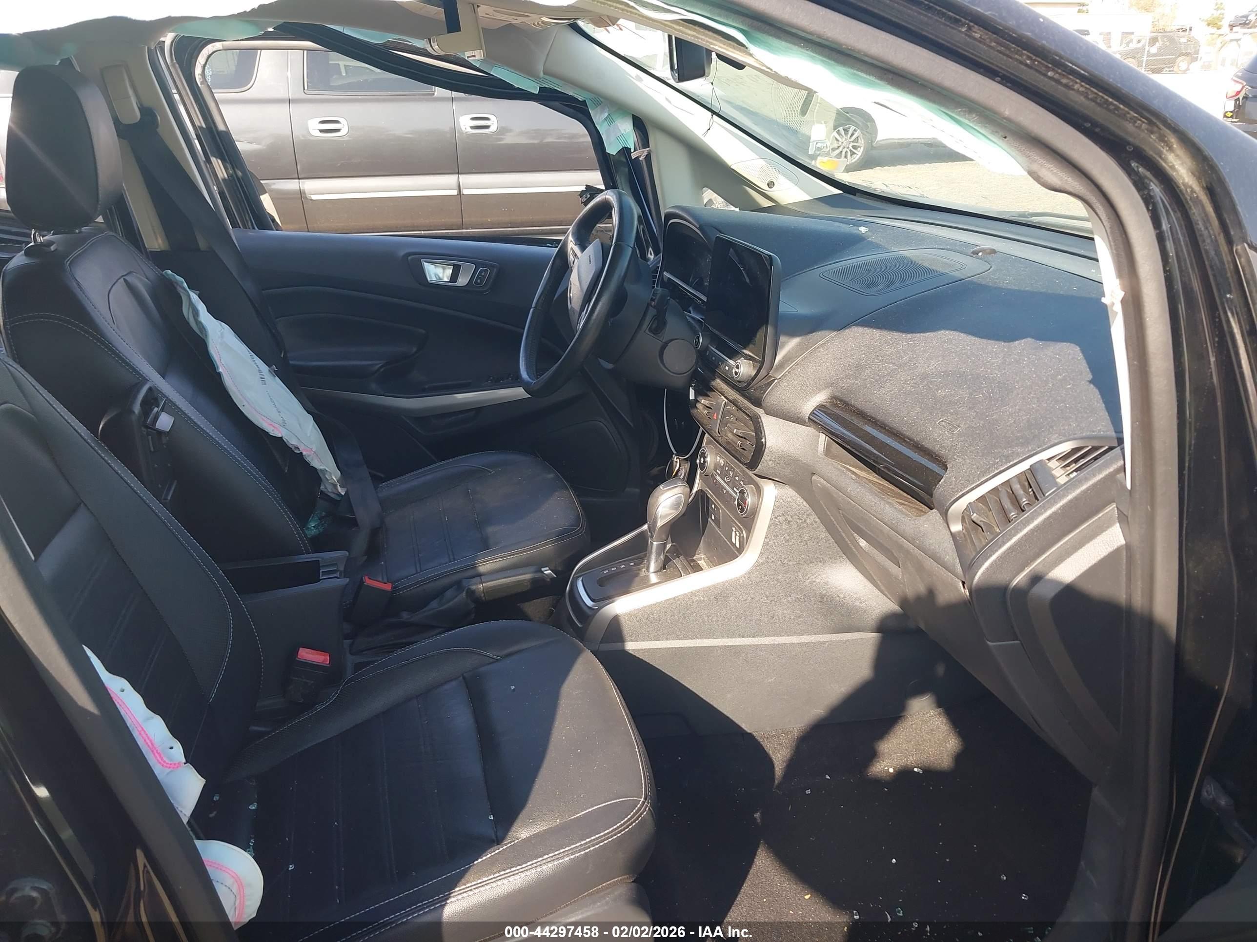 FORD ECOSPORT image 5