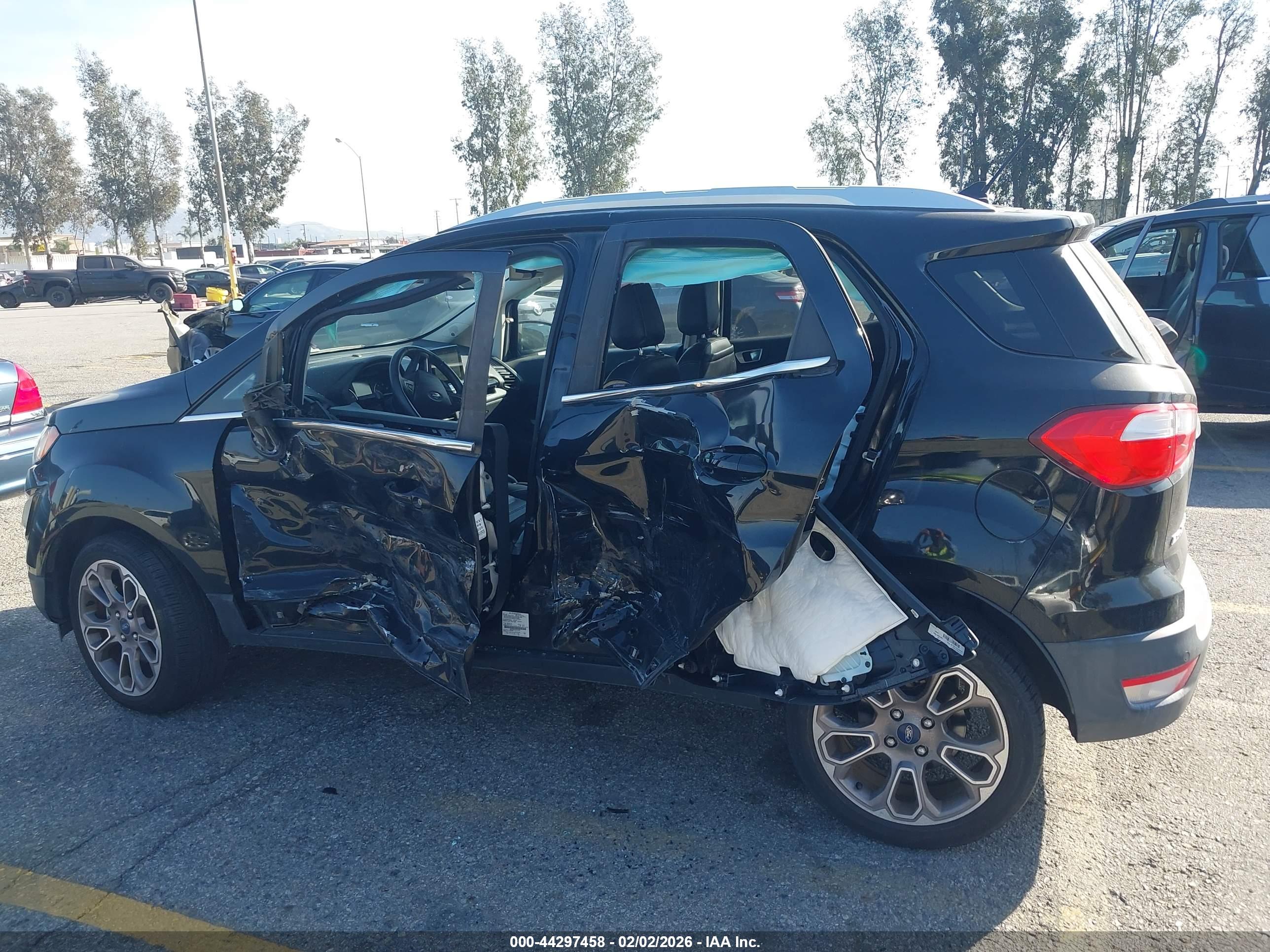 FORD ECOSPORT image 6