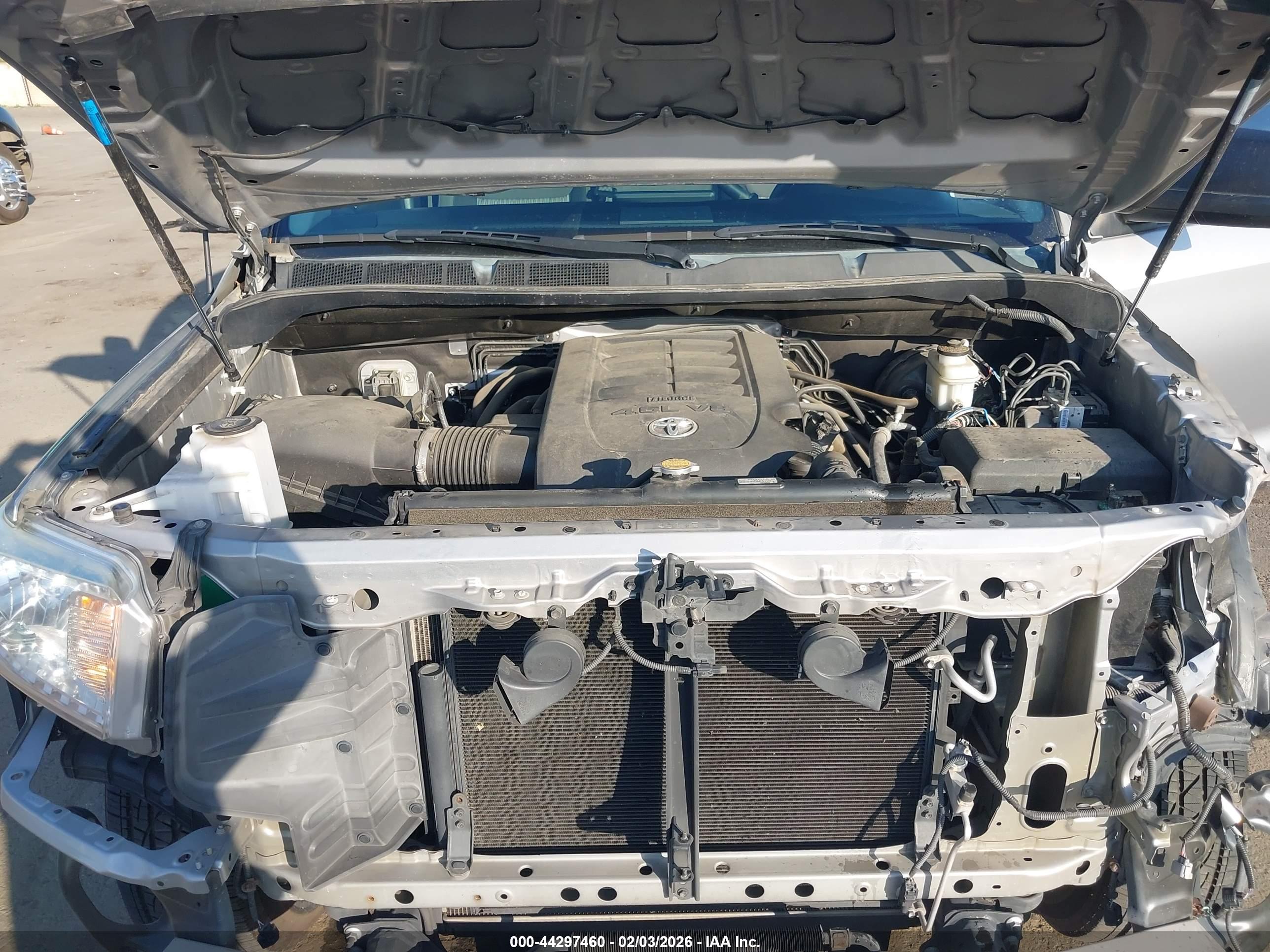 TOYOTA TUNDRA image 10