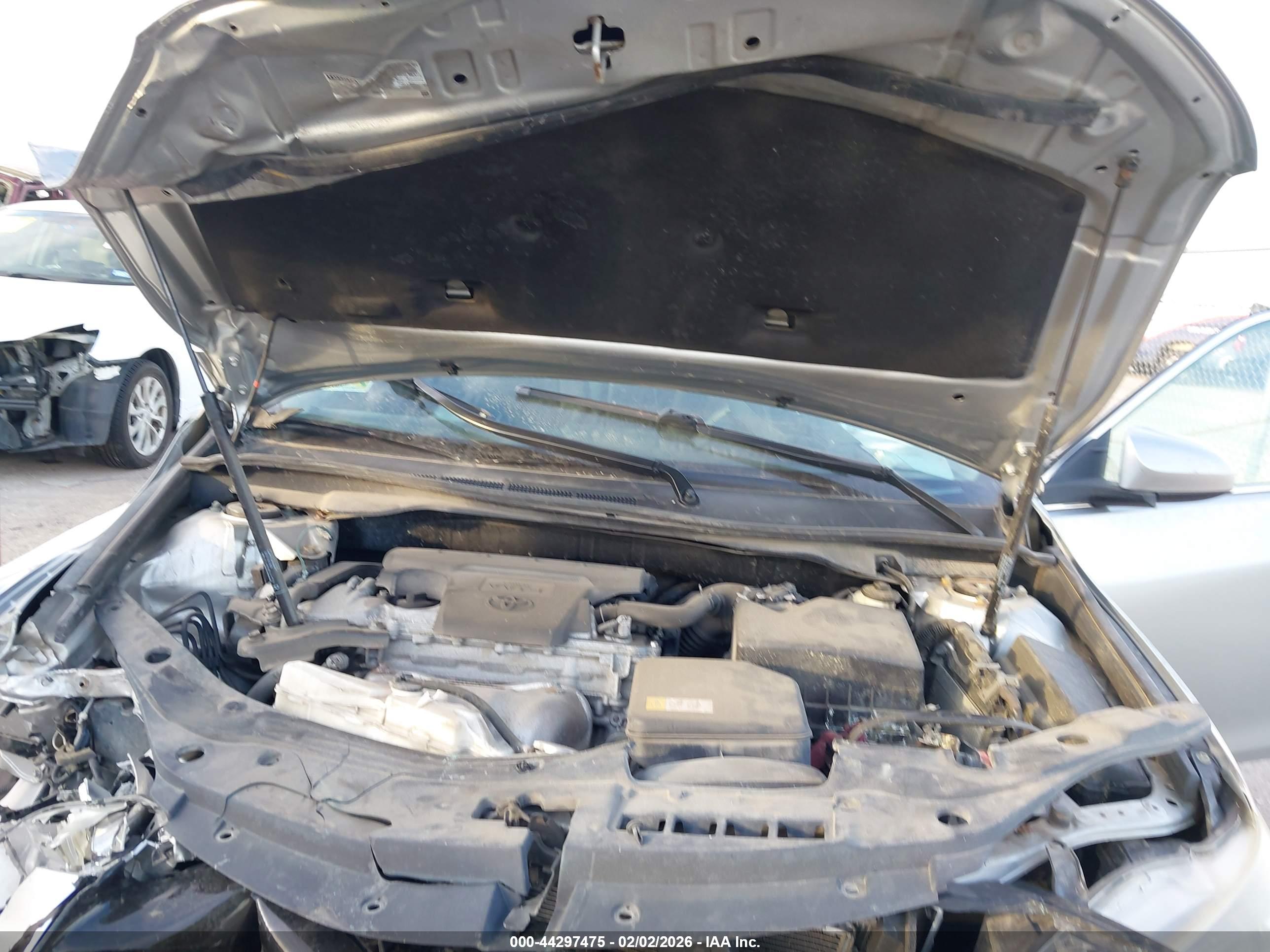 TOYOTA CAMRY image 10
