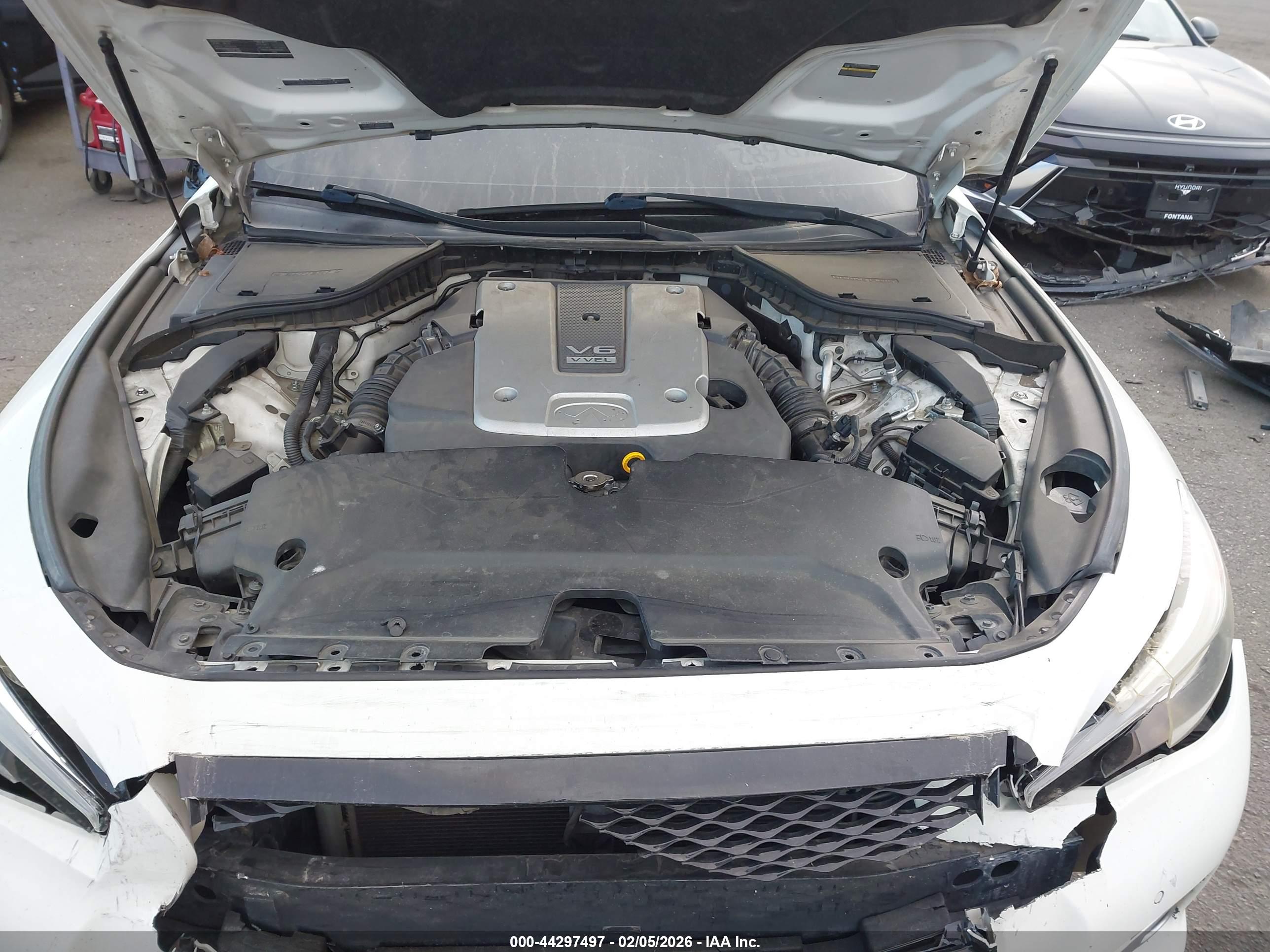 INFINITI Q50 image 10