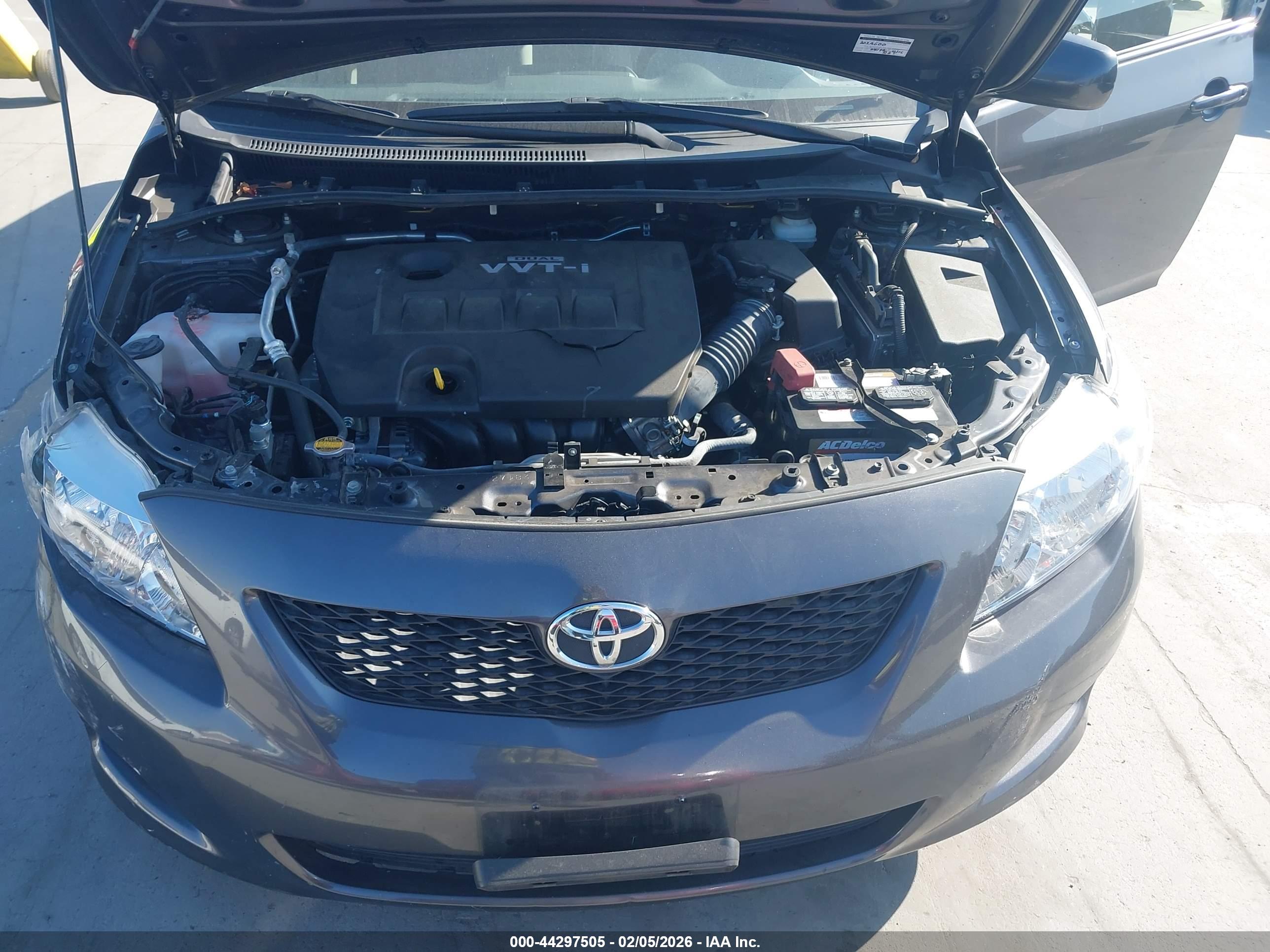 TOYOTA COROLLA image 10