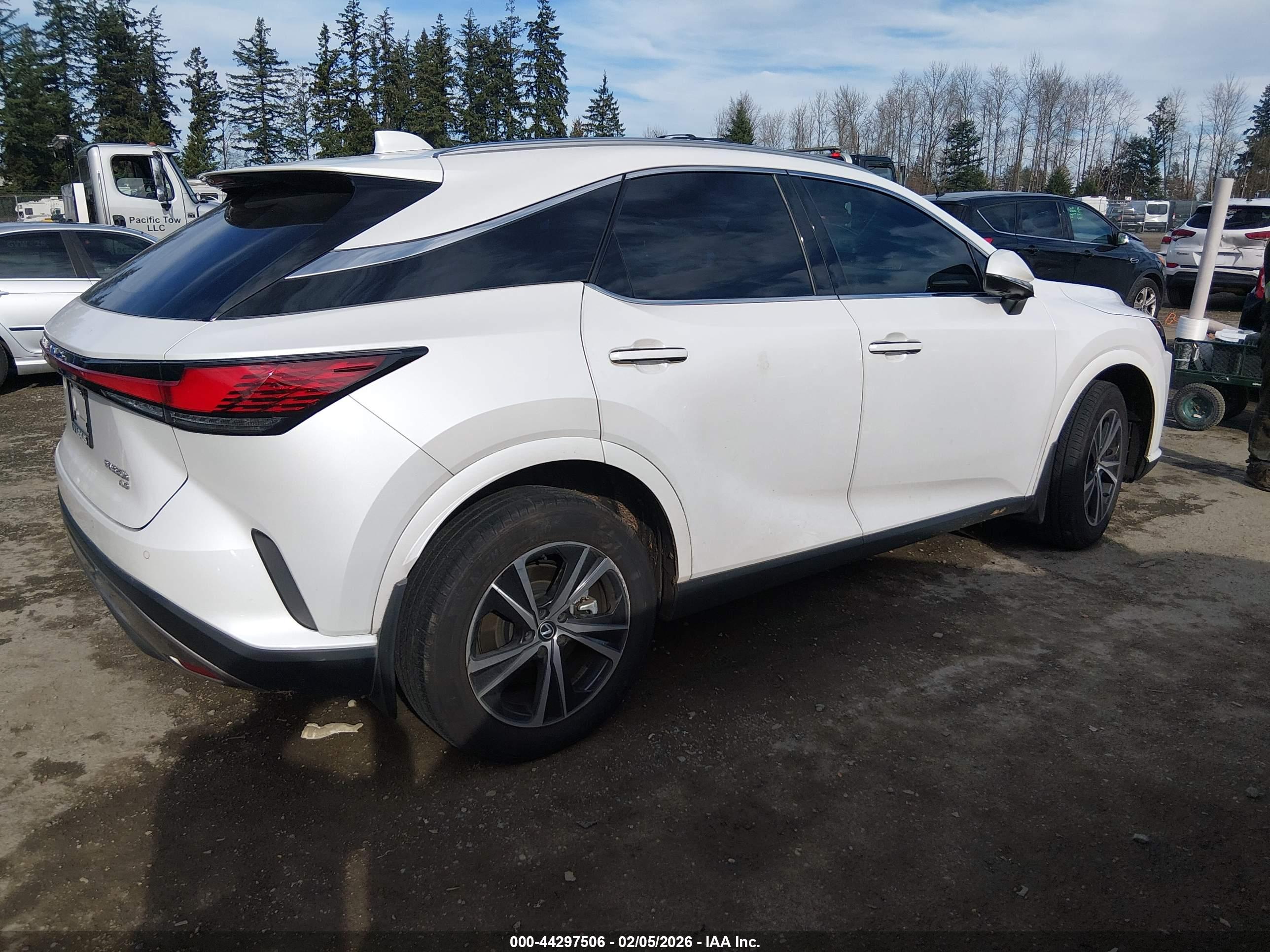 LEXUS RX image 4