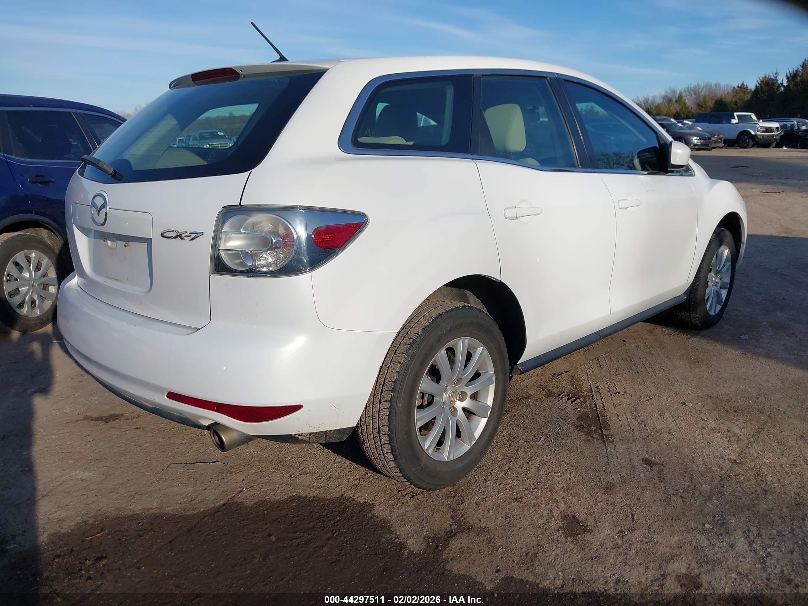 MAZDA CX-7 image 4