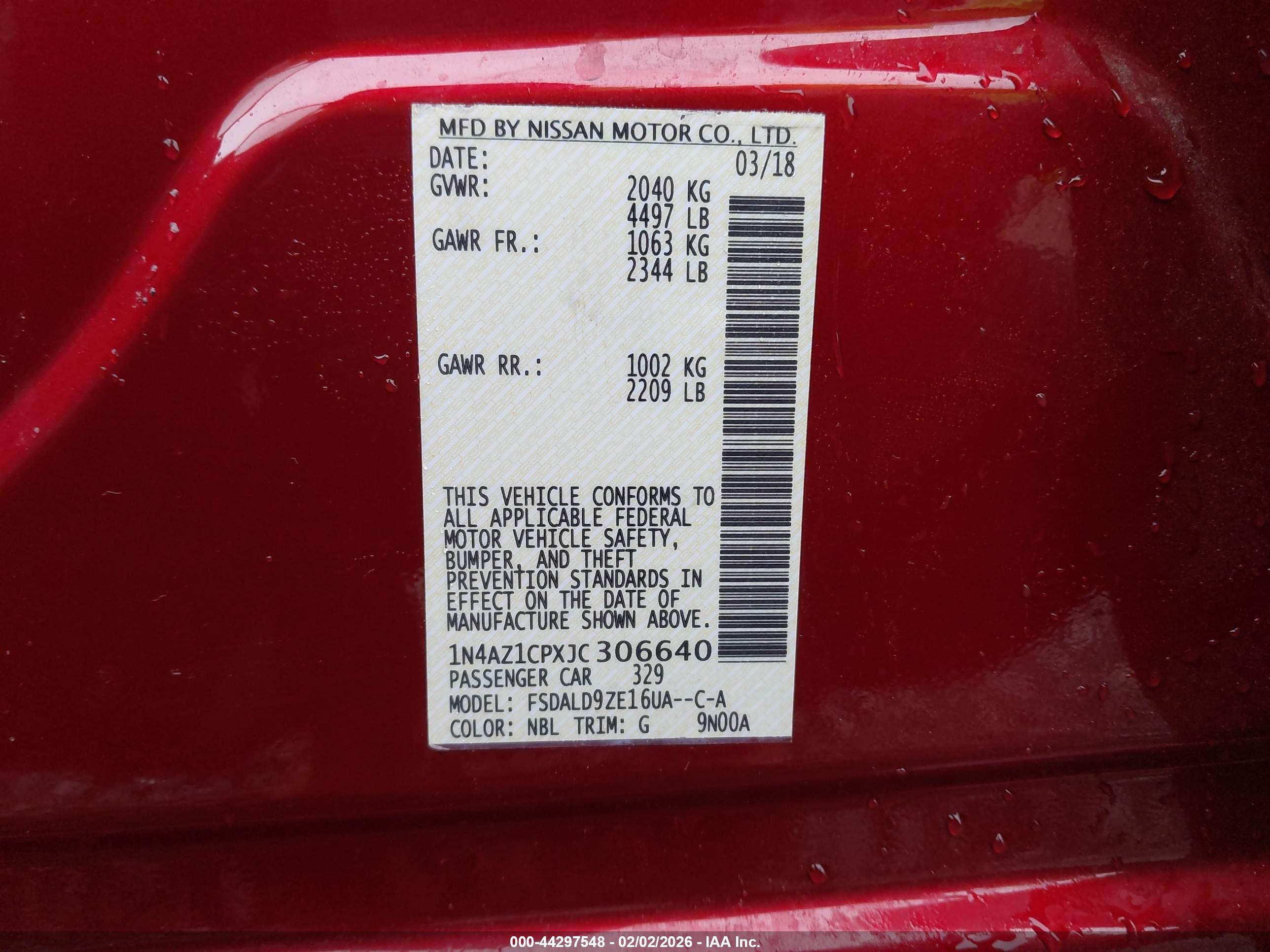 NISSAN LEAF image 9