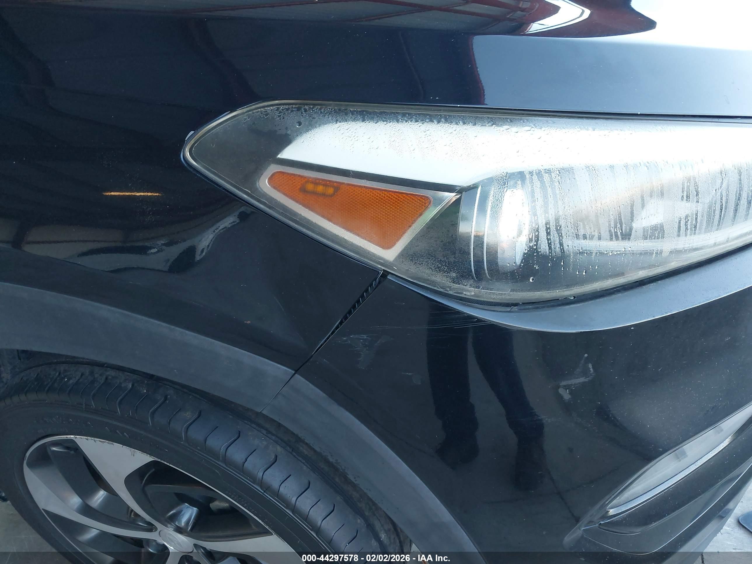 HYUNDAI TUCSON image 6