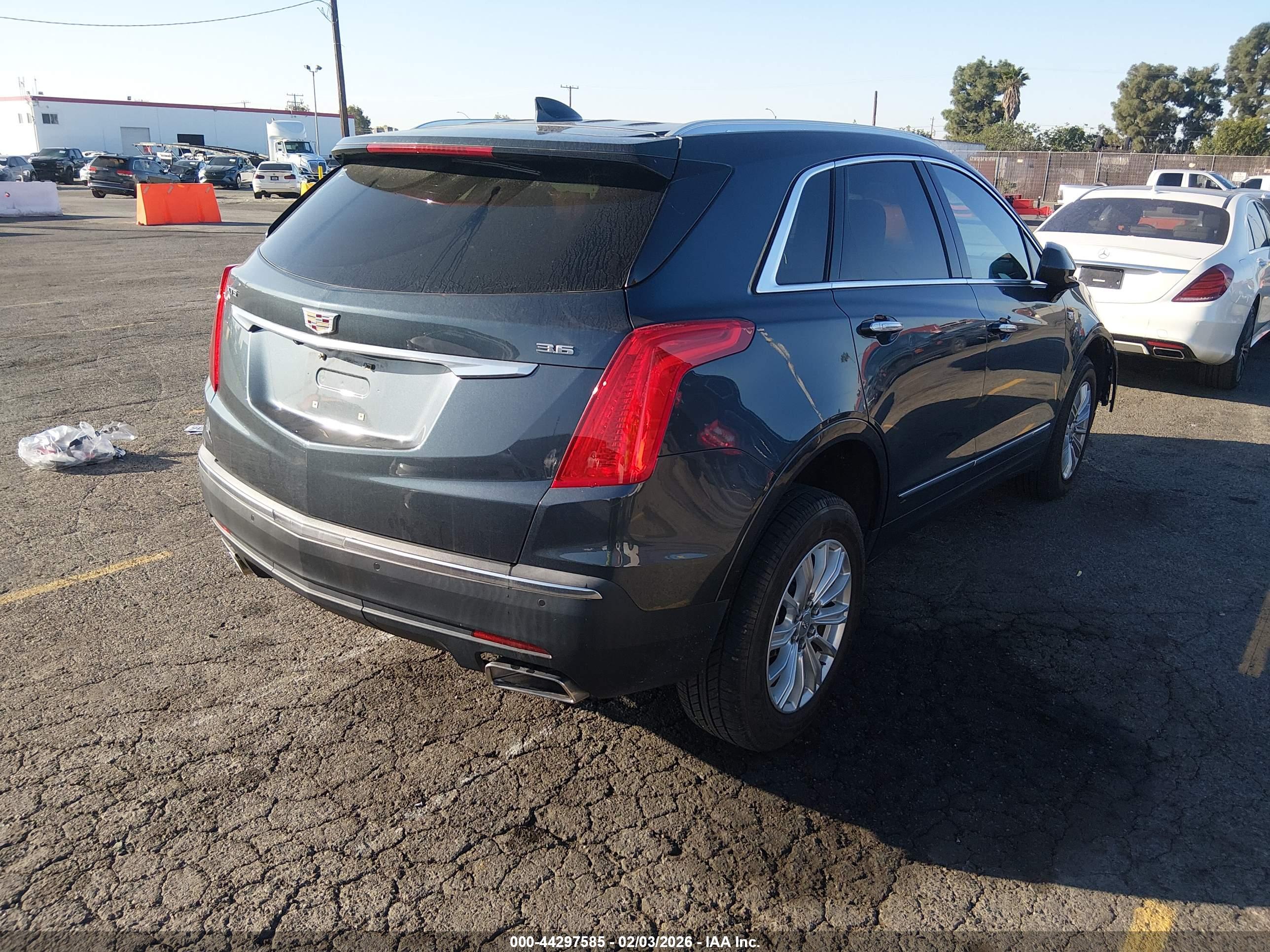 CADILLAC XT5 image 4