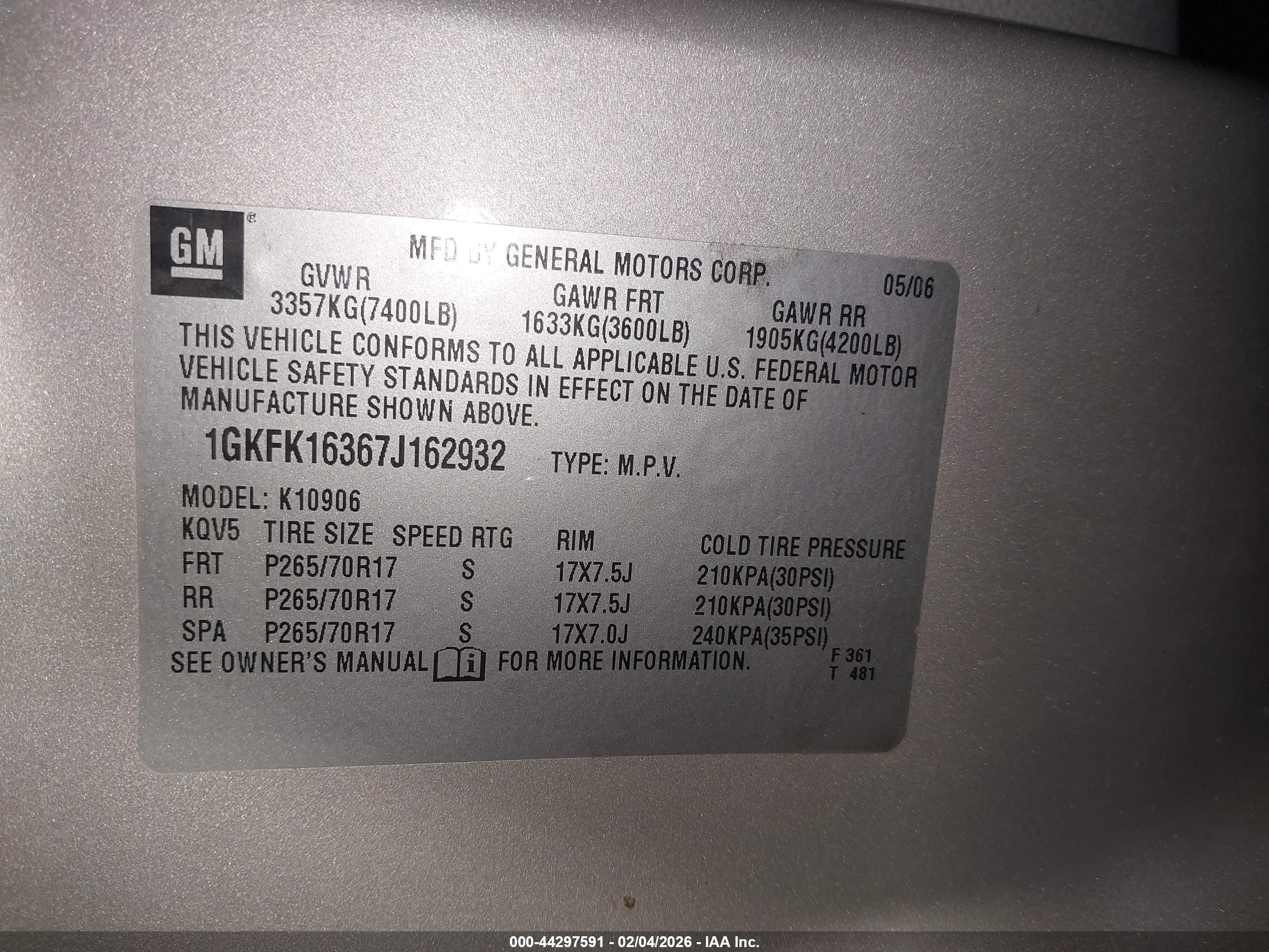 GMC YUKON image 9