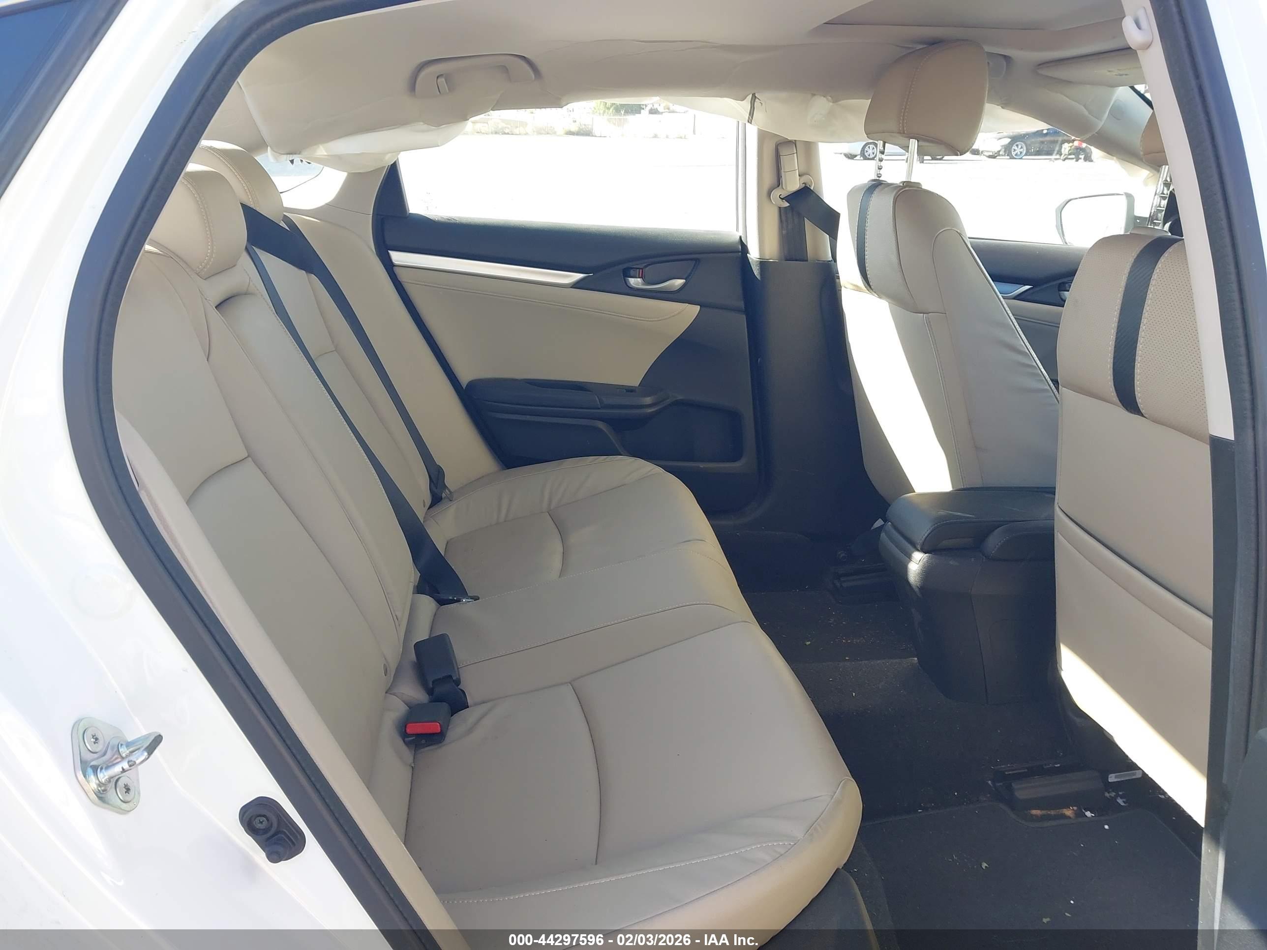 HONDA CIVIC image 8