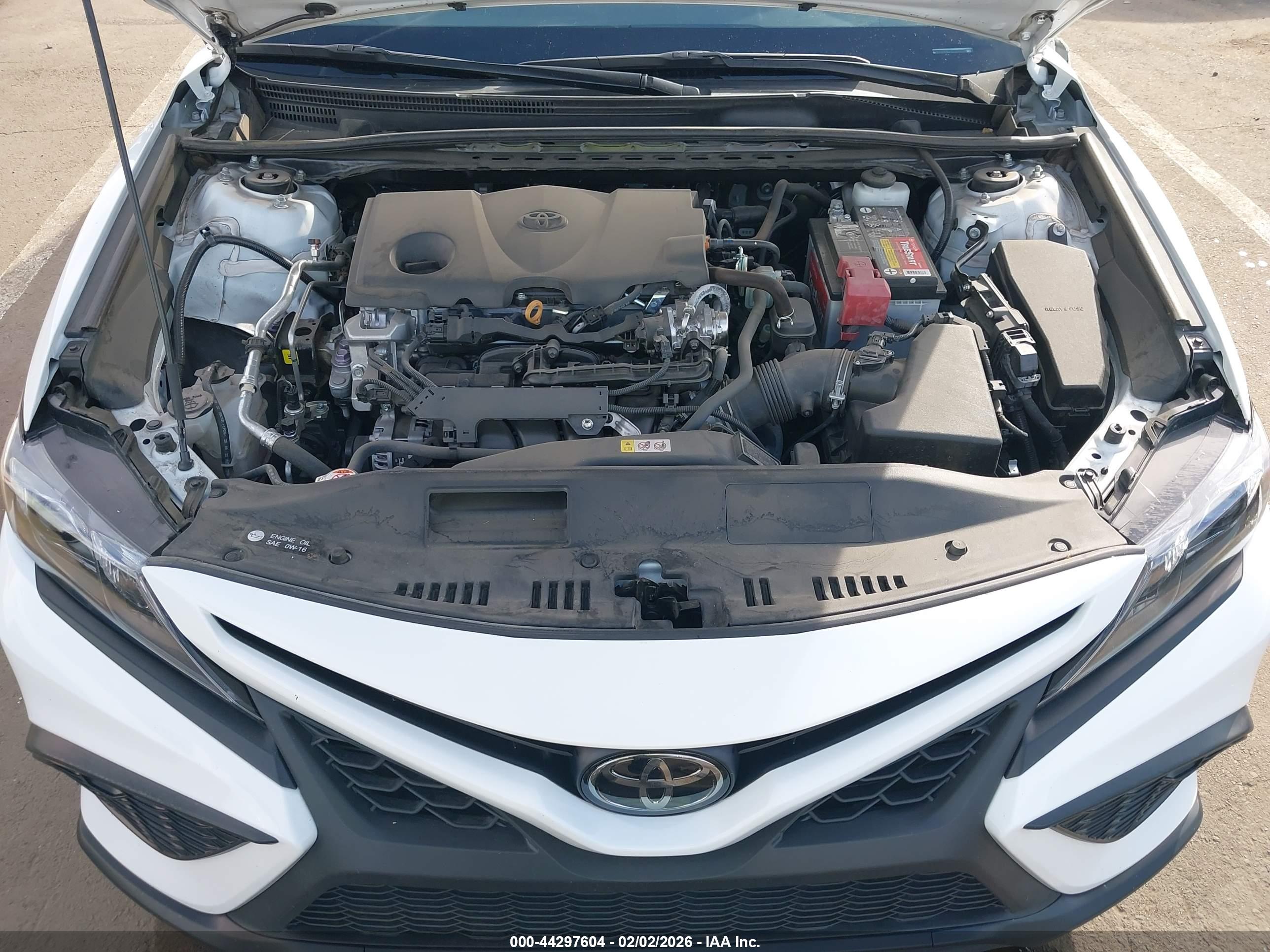 TOYOTA CAMRY image 10
