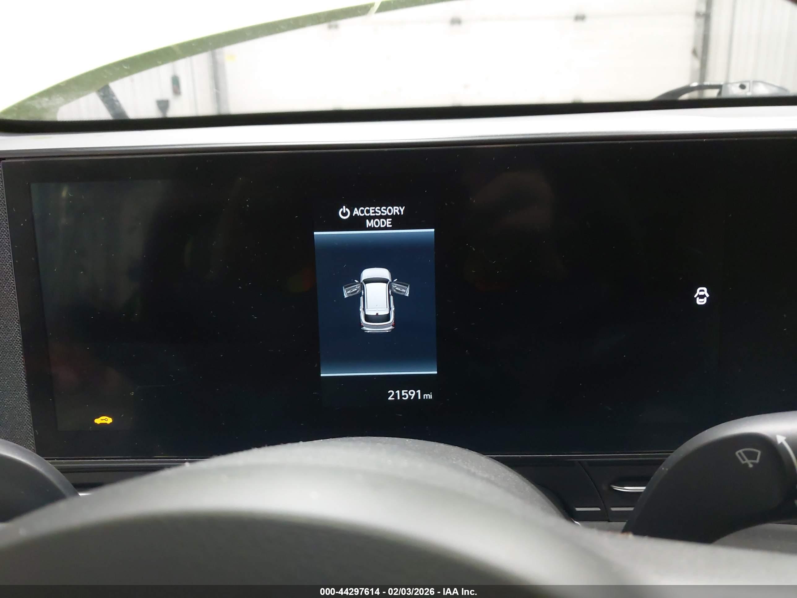 HYUNDAI KONA image 7