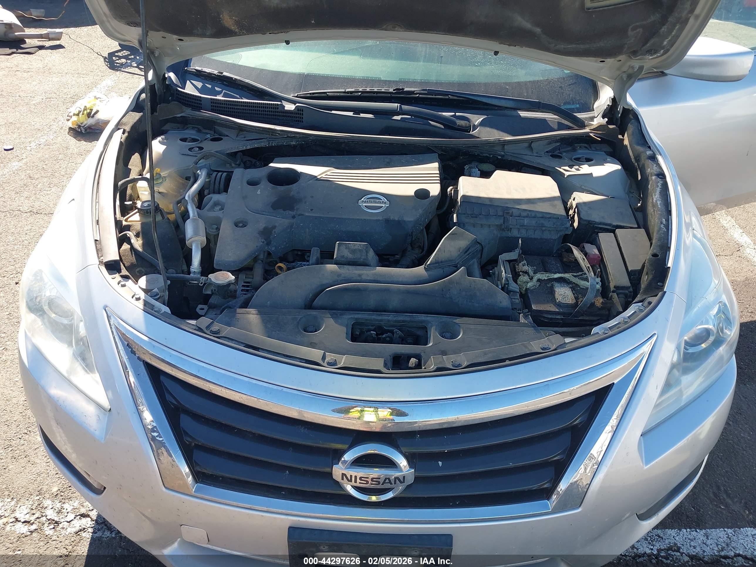 NISSAN ALTIMA image 10
