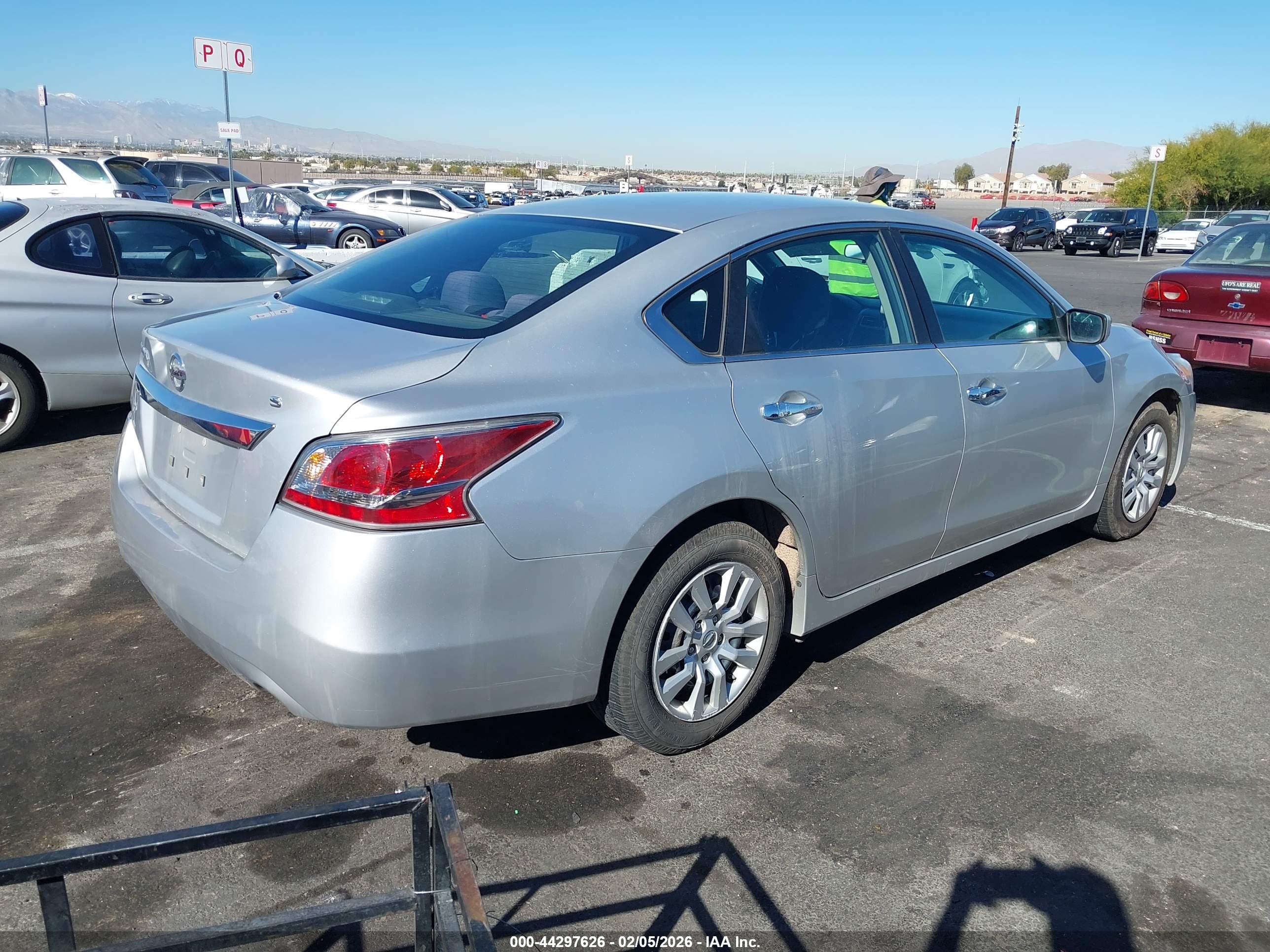 NISSAN ALTIMA image 4