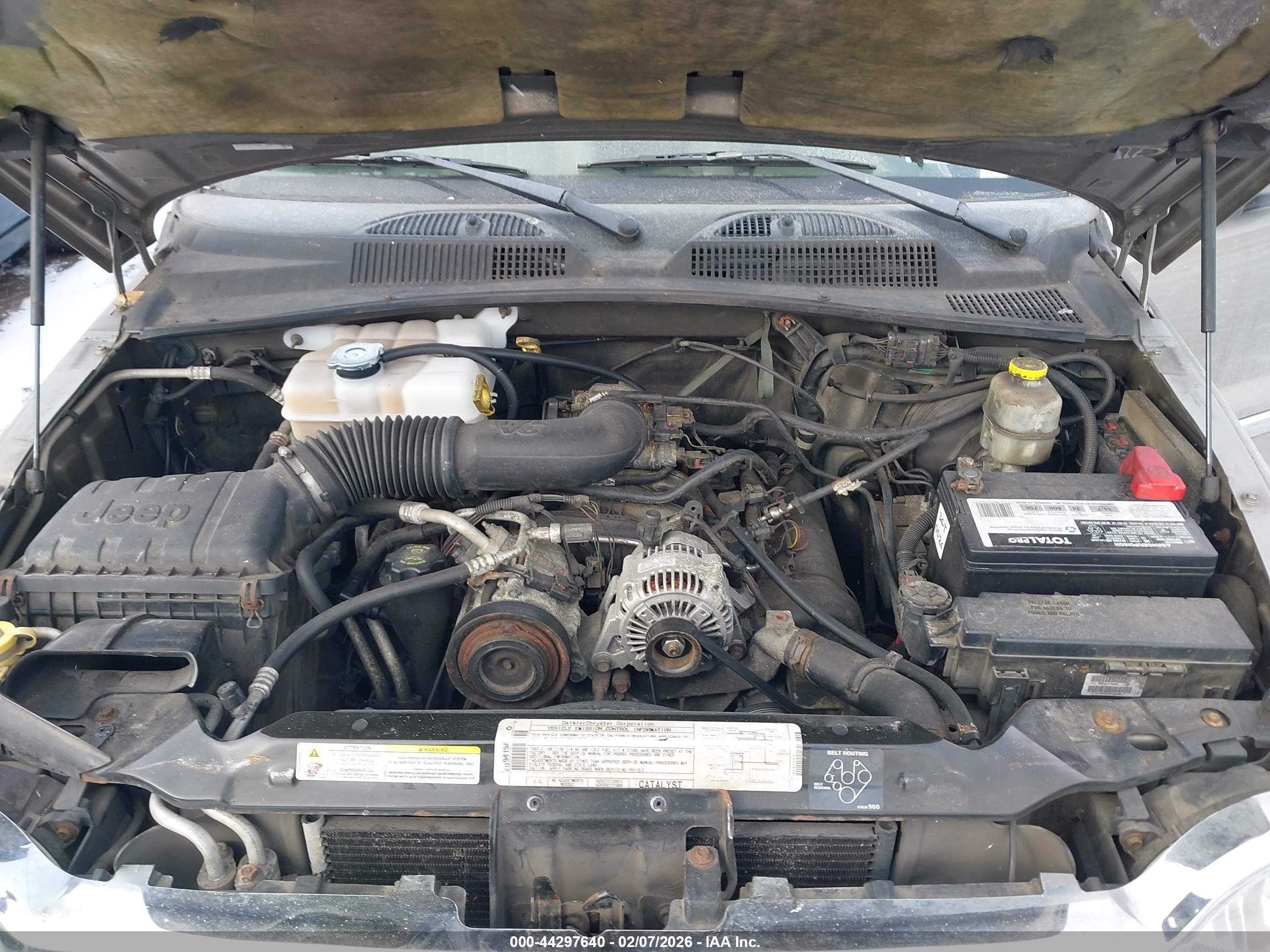JEEP LIBERTY image 10