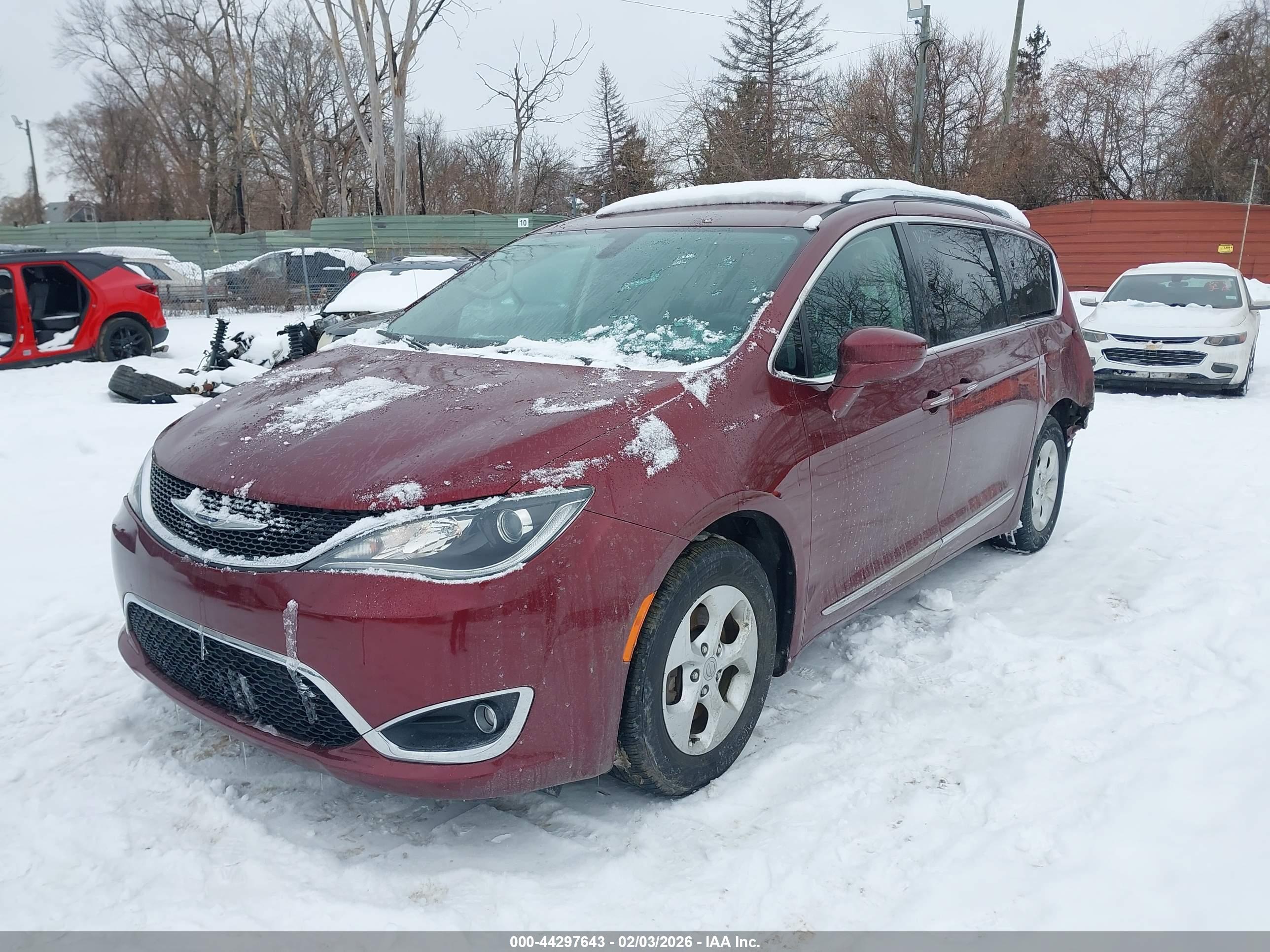 CHRYSLER PACIFICA image 2