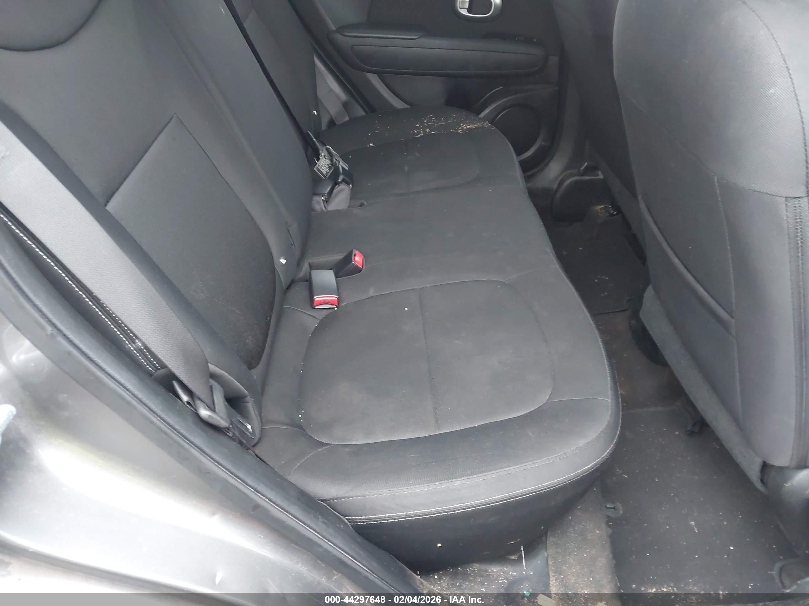 KIA SOUL image 8