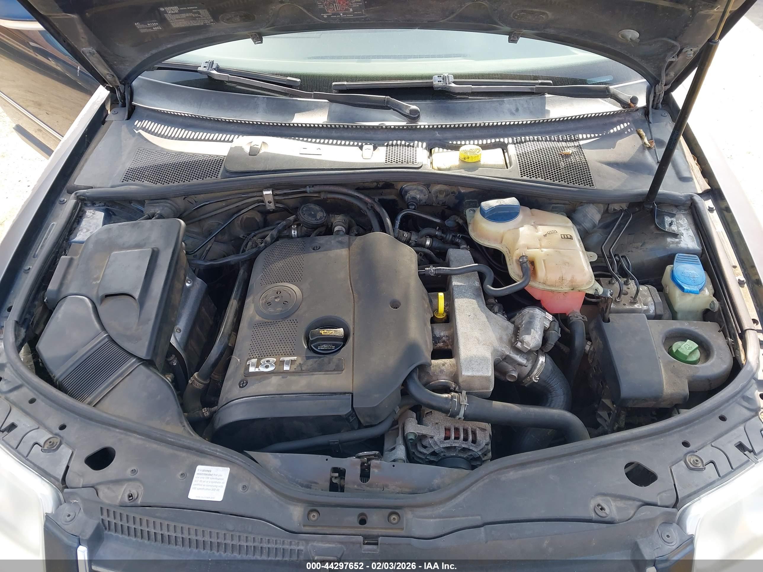 VOLKSWAGEN PASSAT image 10