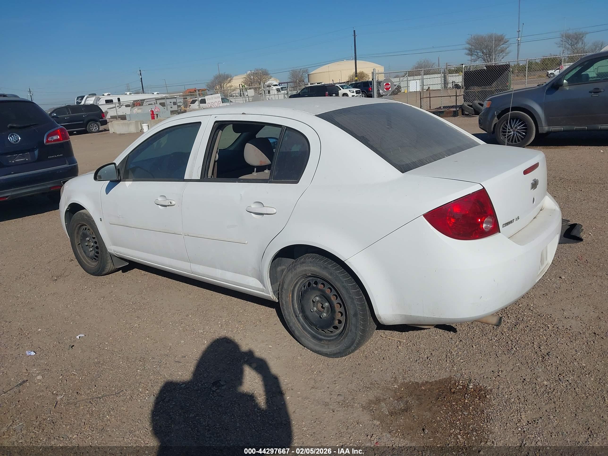 CHEVROLET COBALT image 3