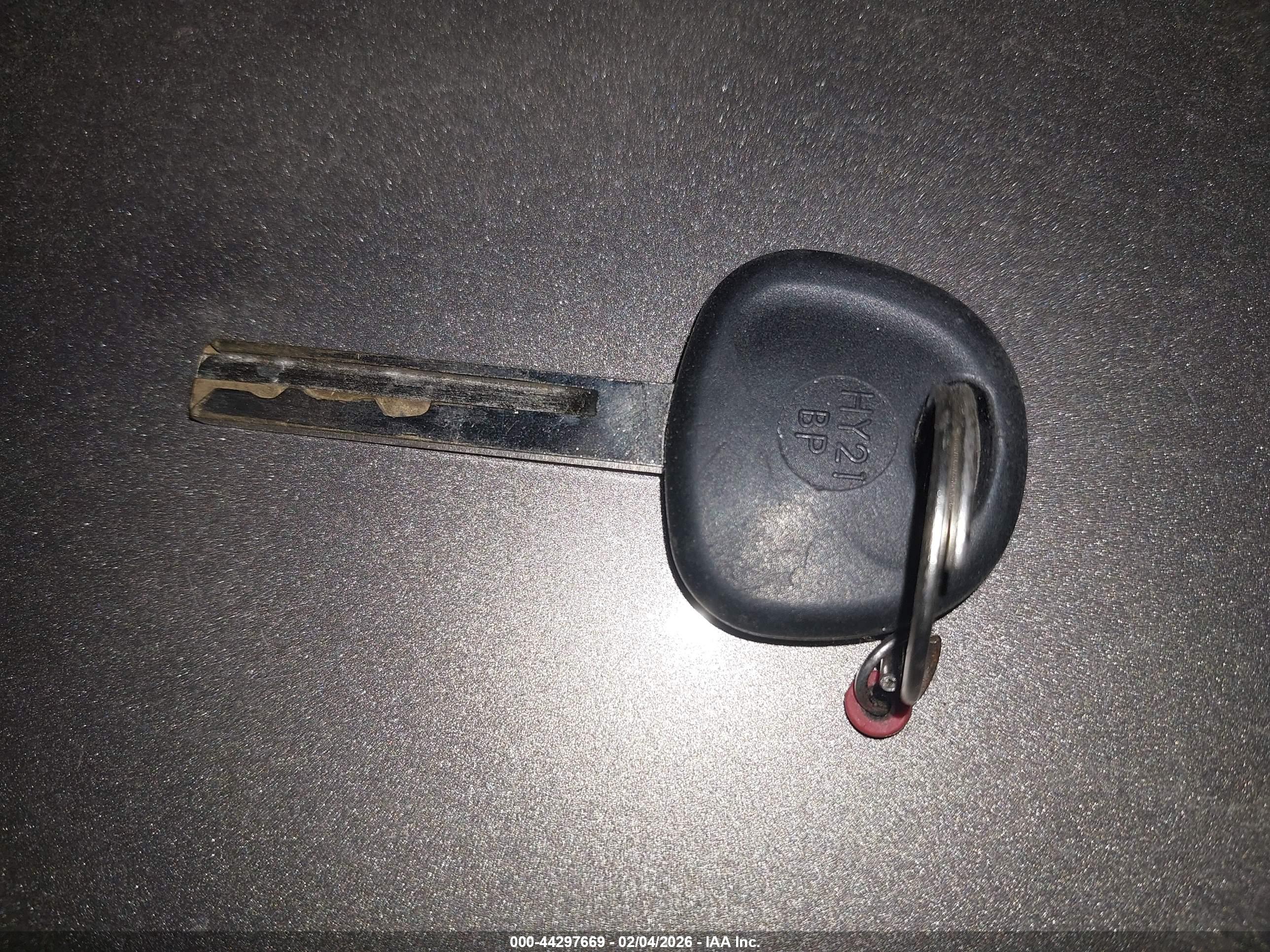 HYUNDAI ACCENT image 11