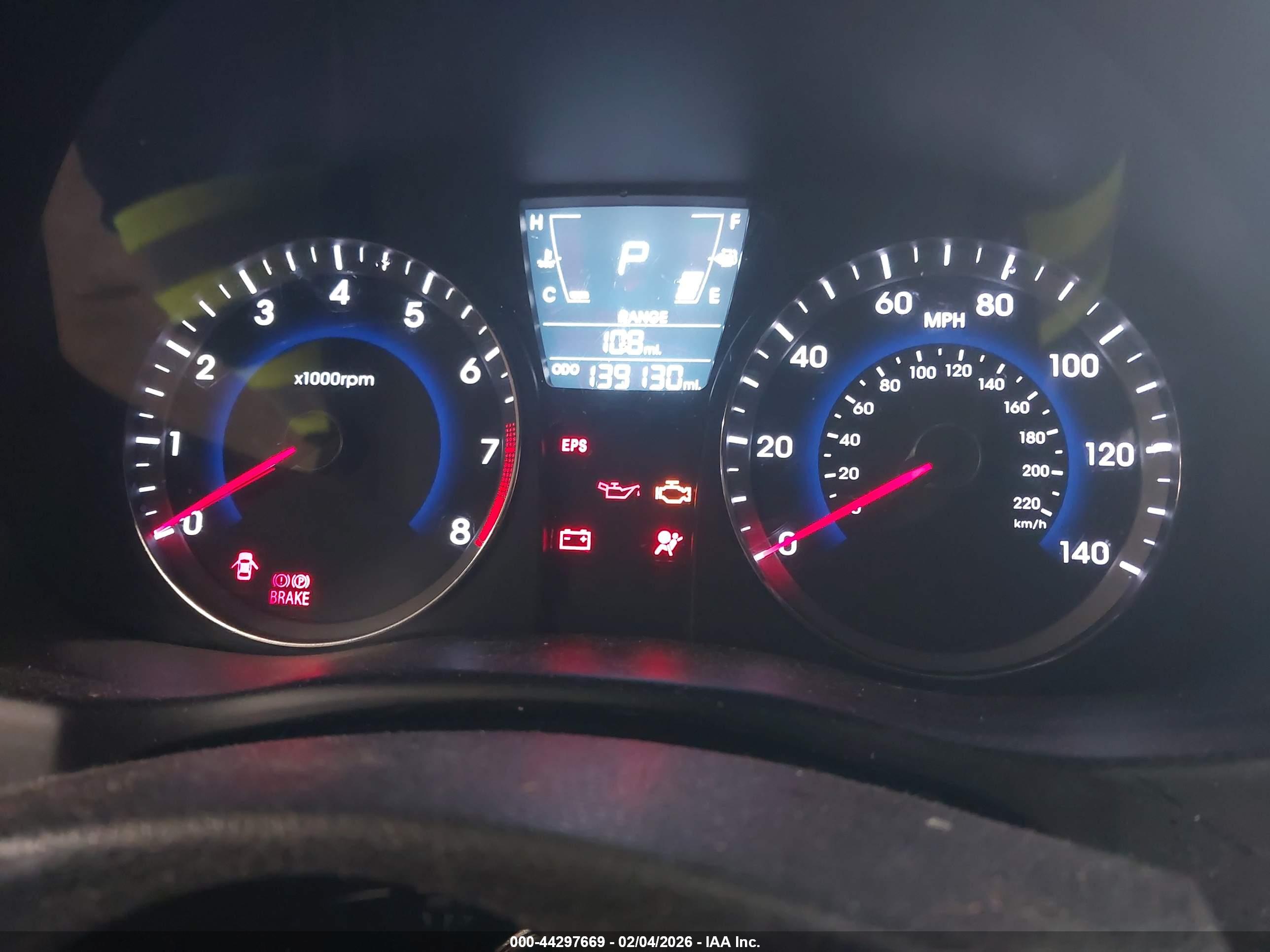 HYUNDAI ACCENT image 7