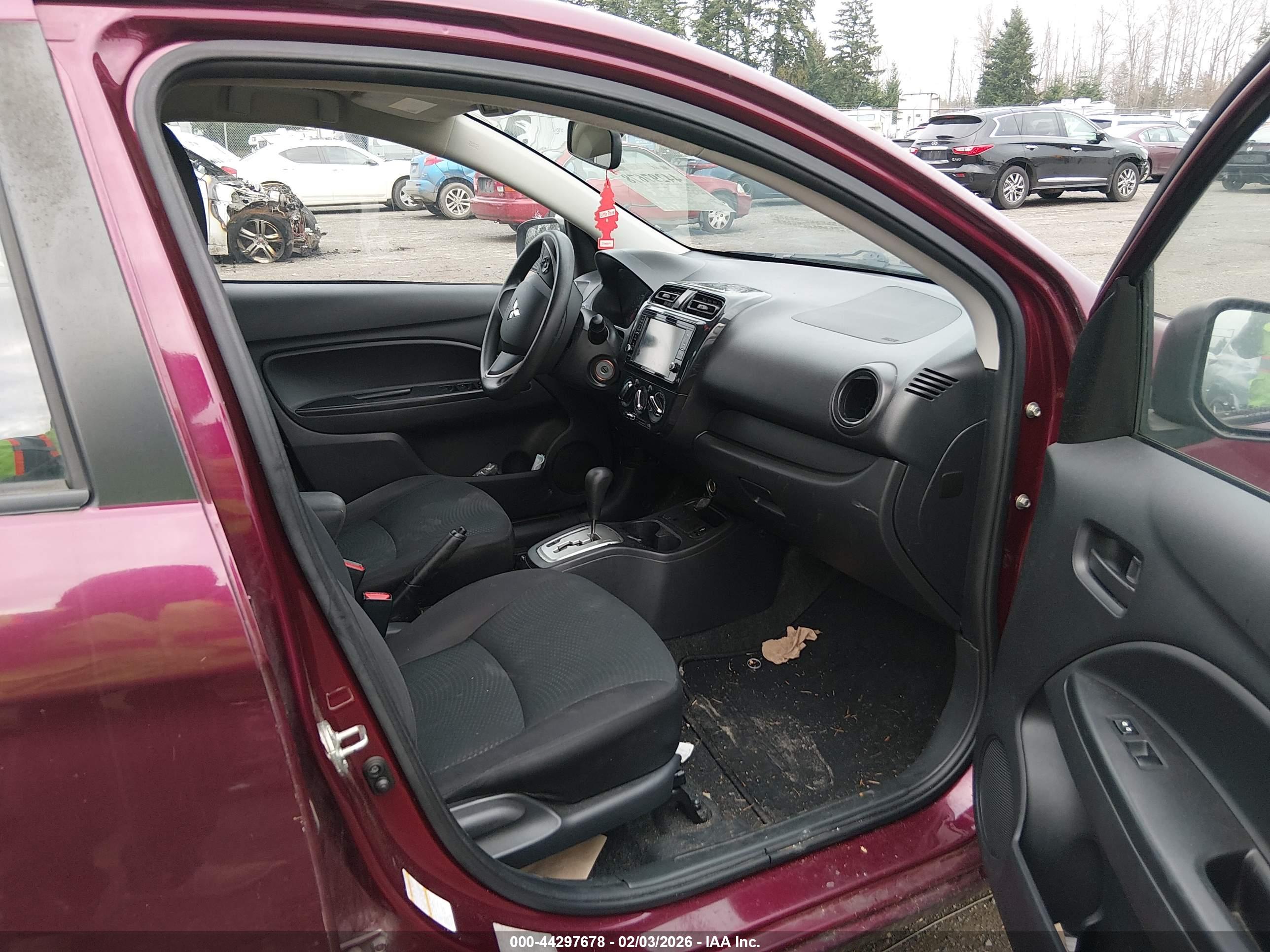 MITSUBISHI MIRAGE image 5