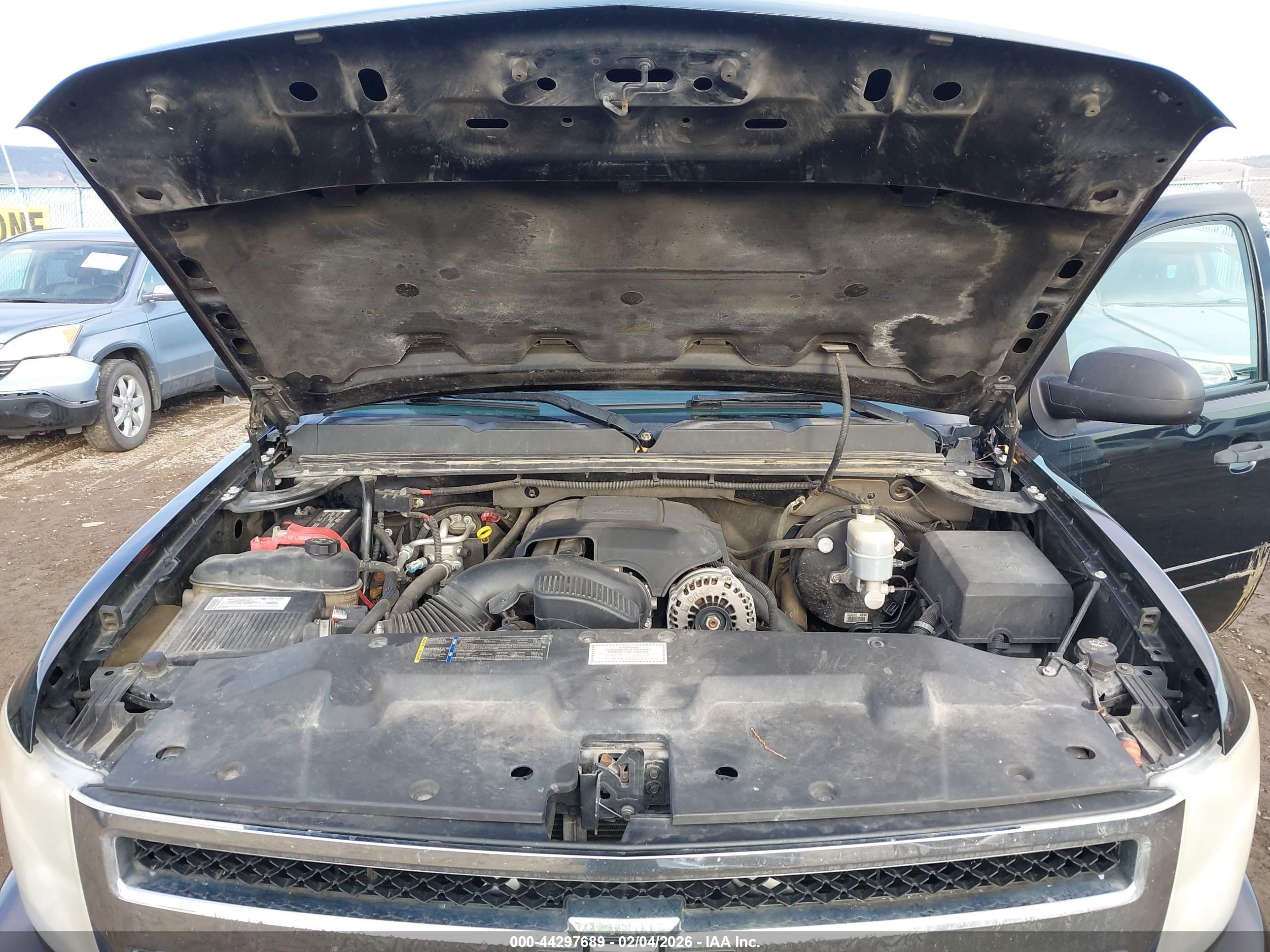 CHEVROLET SILVERADO image 10