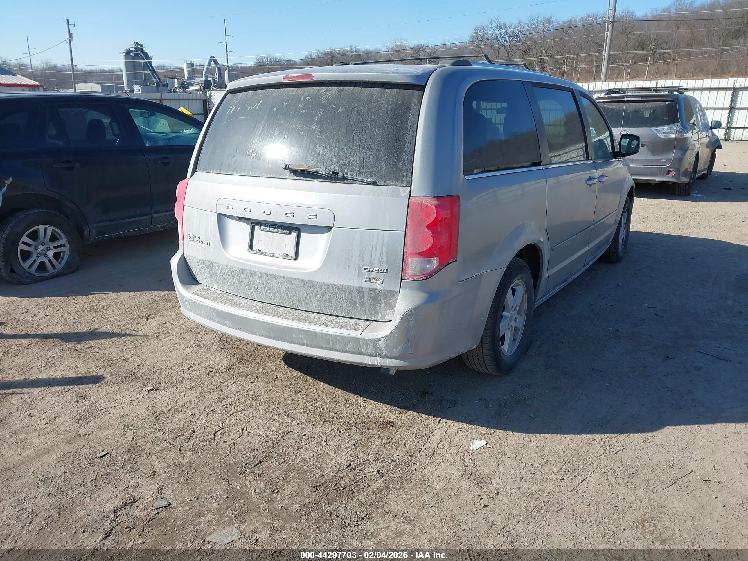 DODGE GRAND image 4