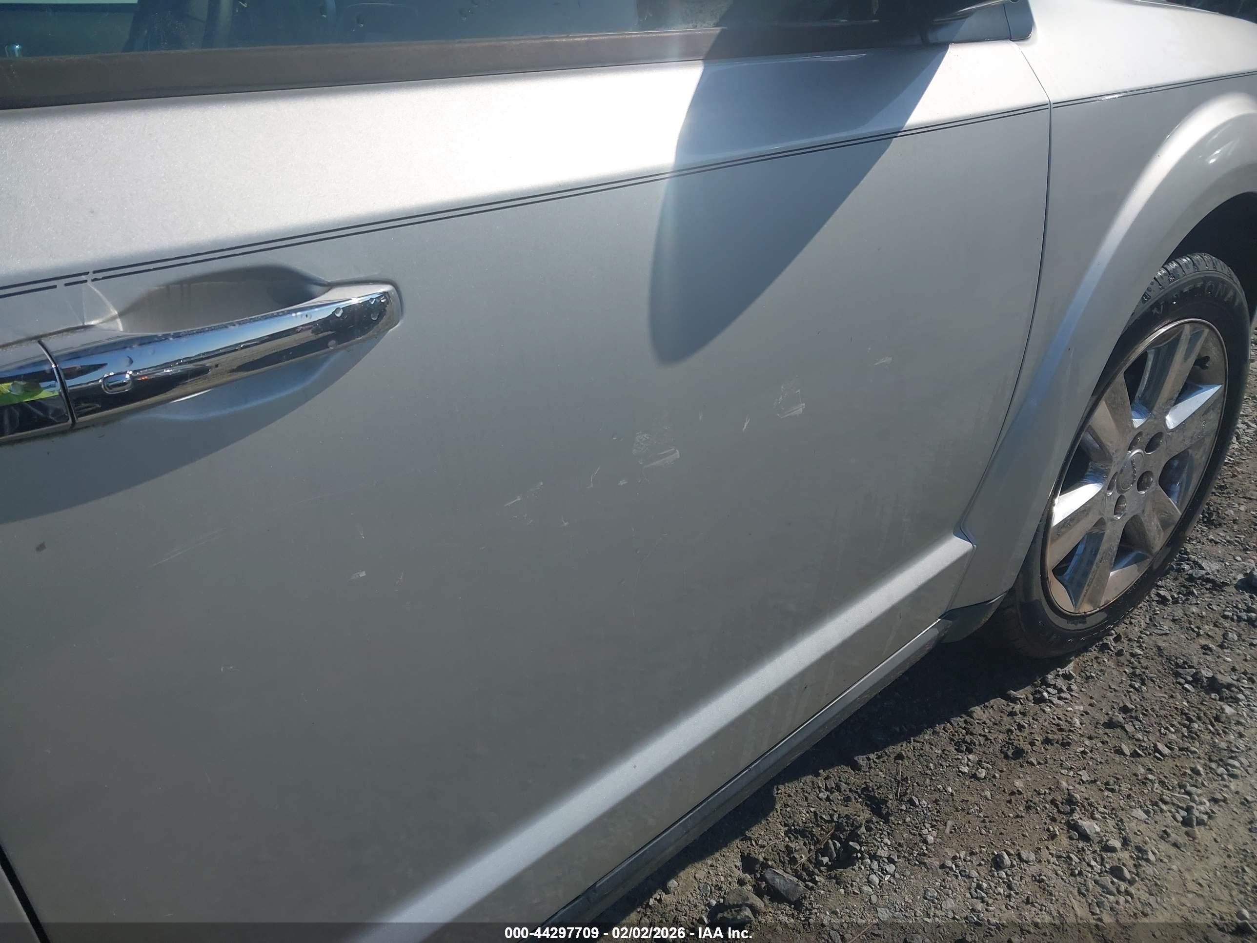 DODGE JOURNEY image 6