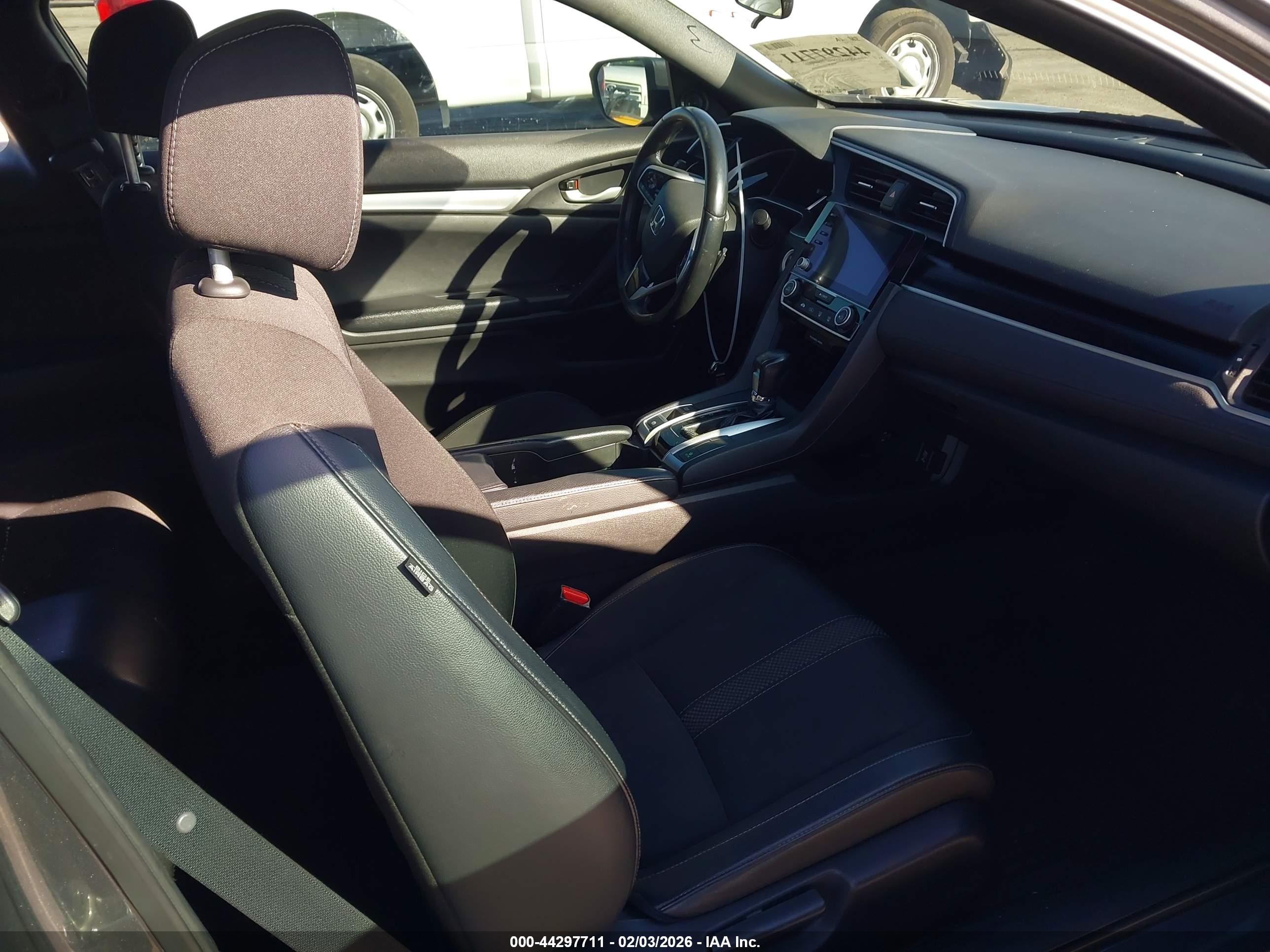 HONDA CIVIC image 5